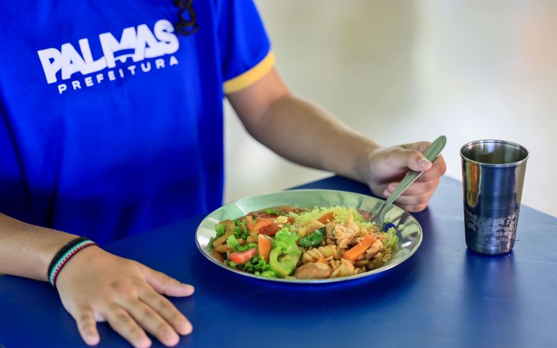 Merenda e uniformes novos - Edu Fortes (60)