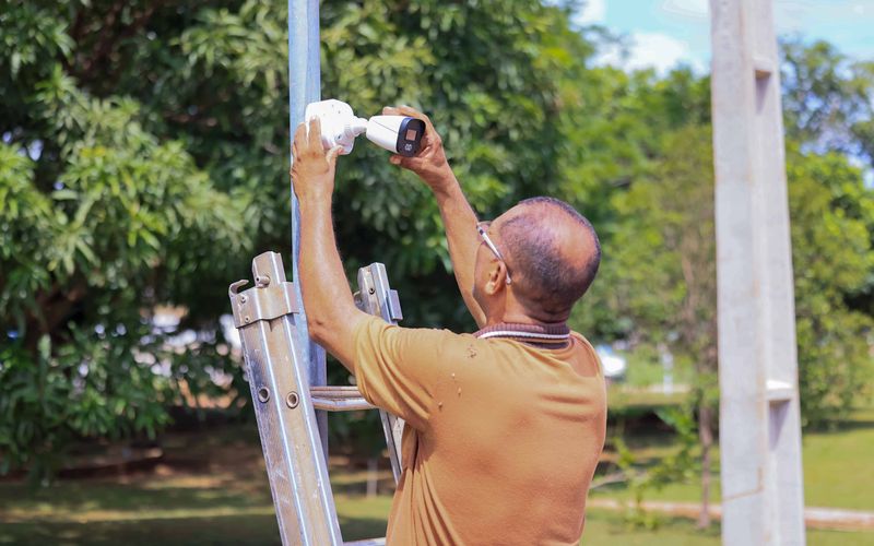 Monitoramento por cameras - na foto Luis Carlos - Edu Fortes (10)