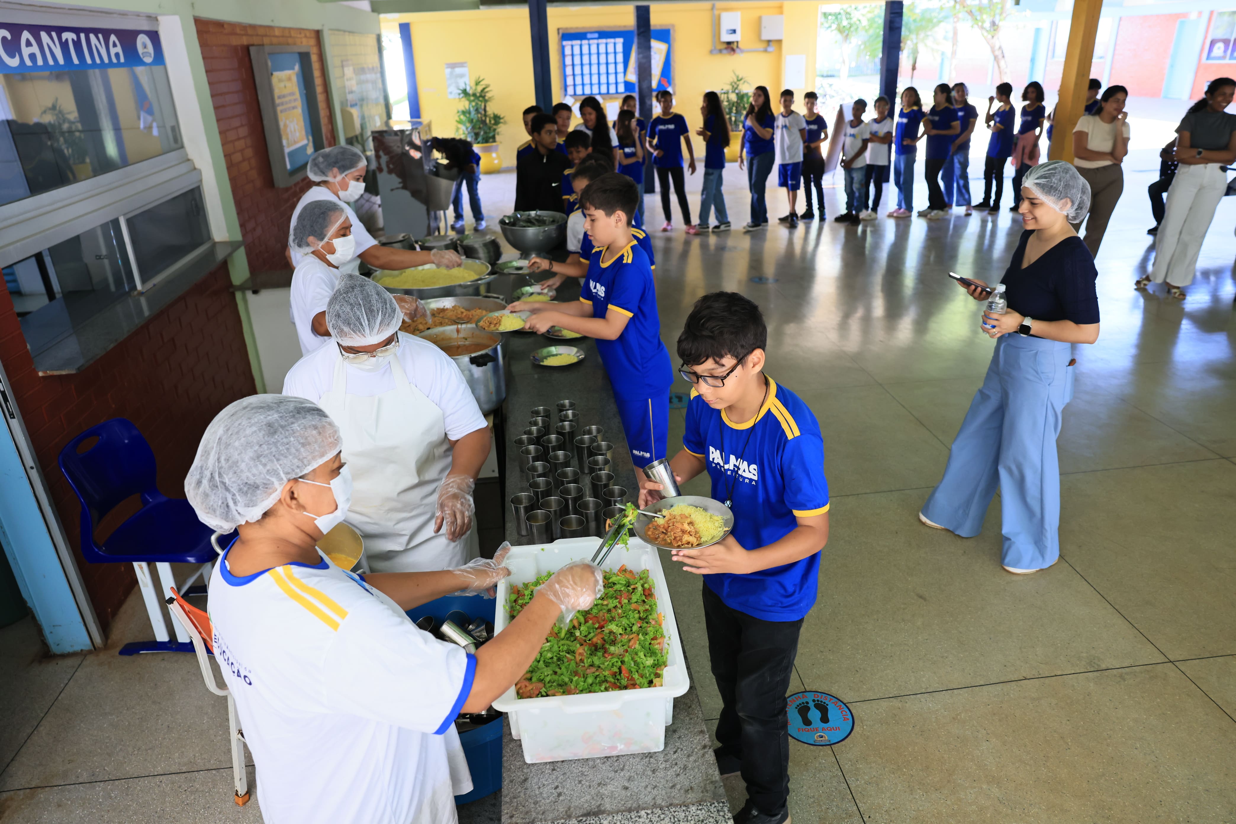 Merenda e uniformes novos - Edu Fortes (12)