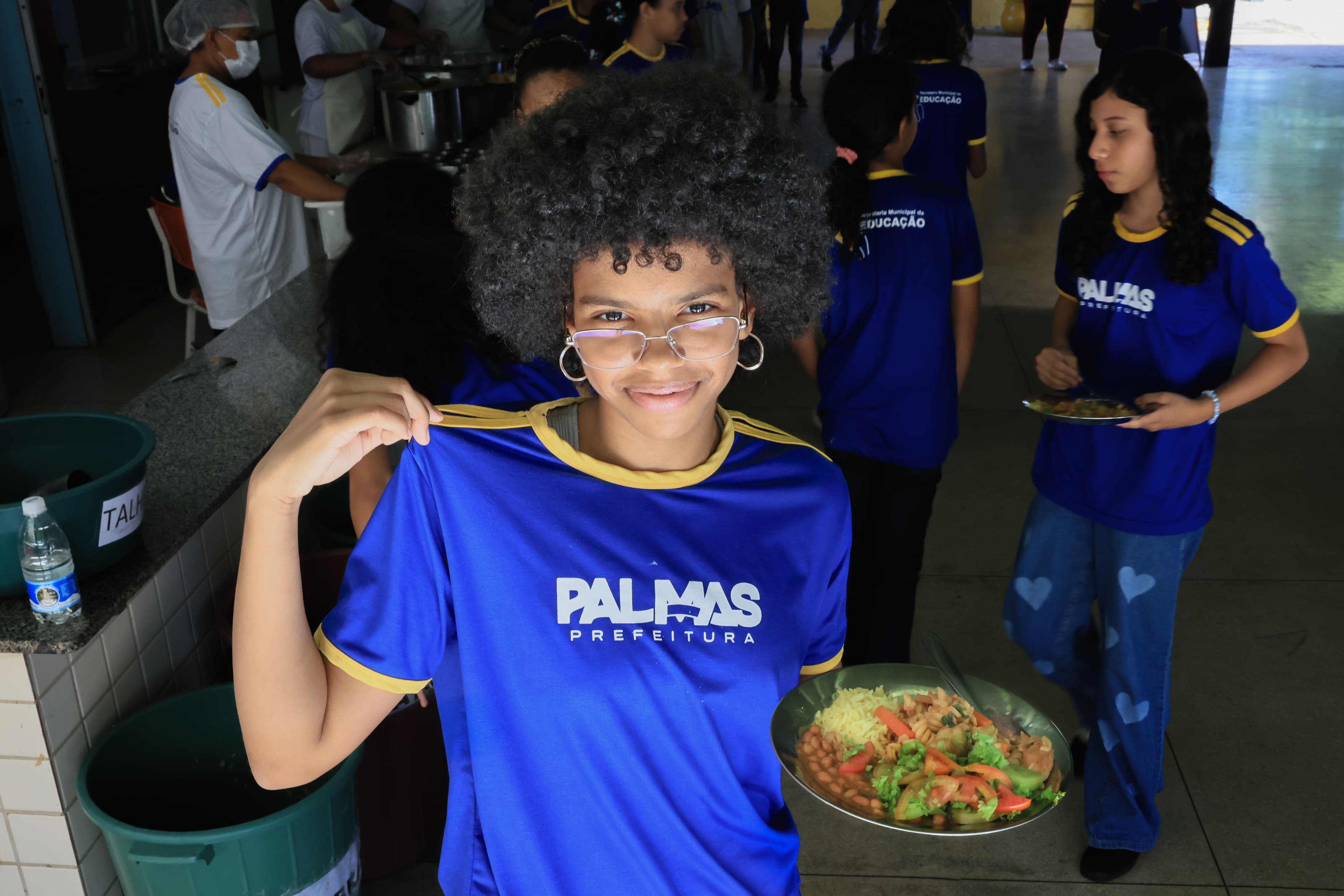 Merenda e uniformes novos - Edu Fortes (32)