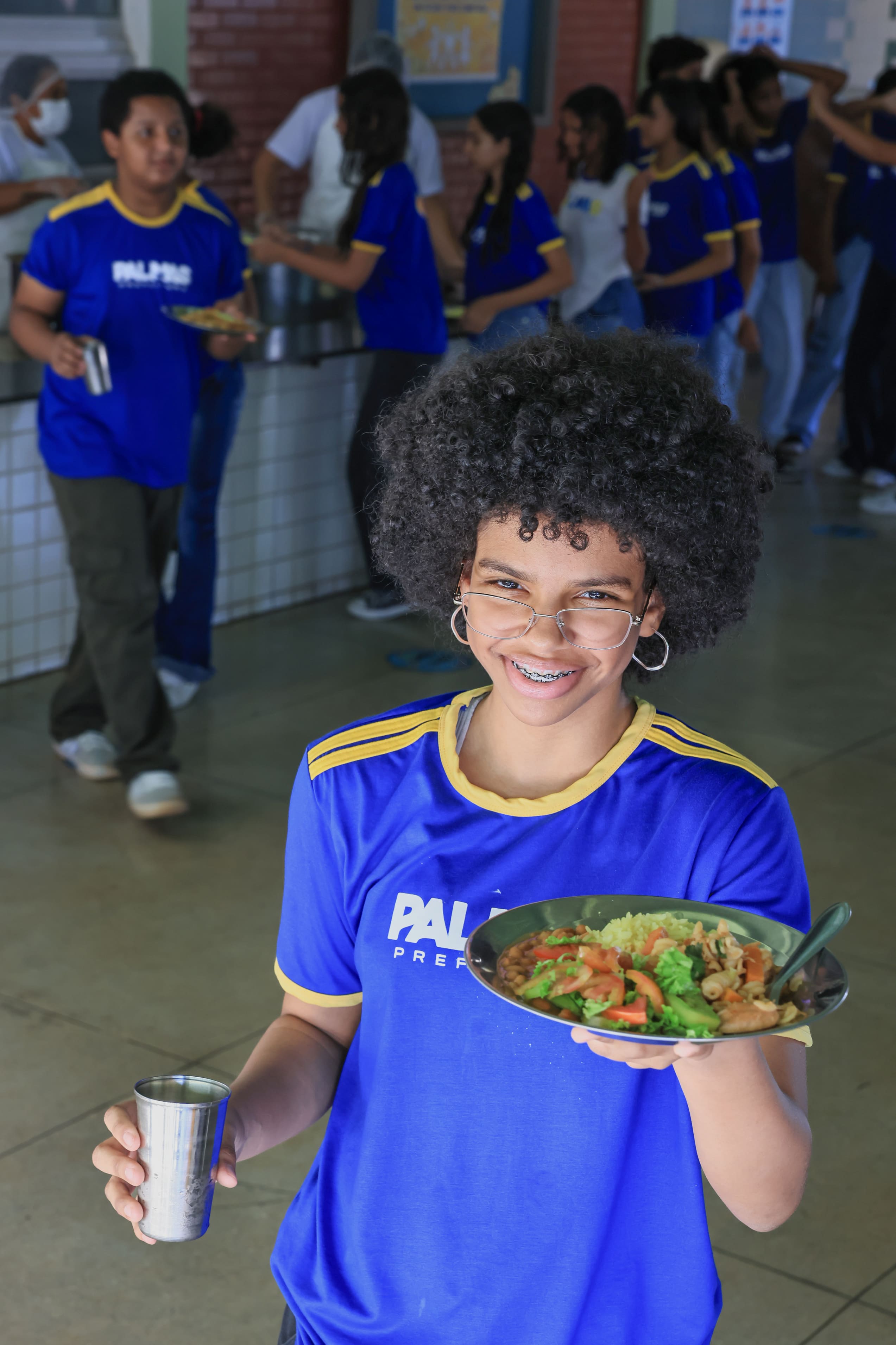 Merenda e uniformes novos - Edu Fortes (39)