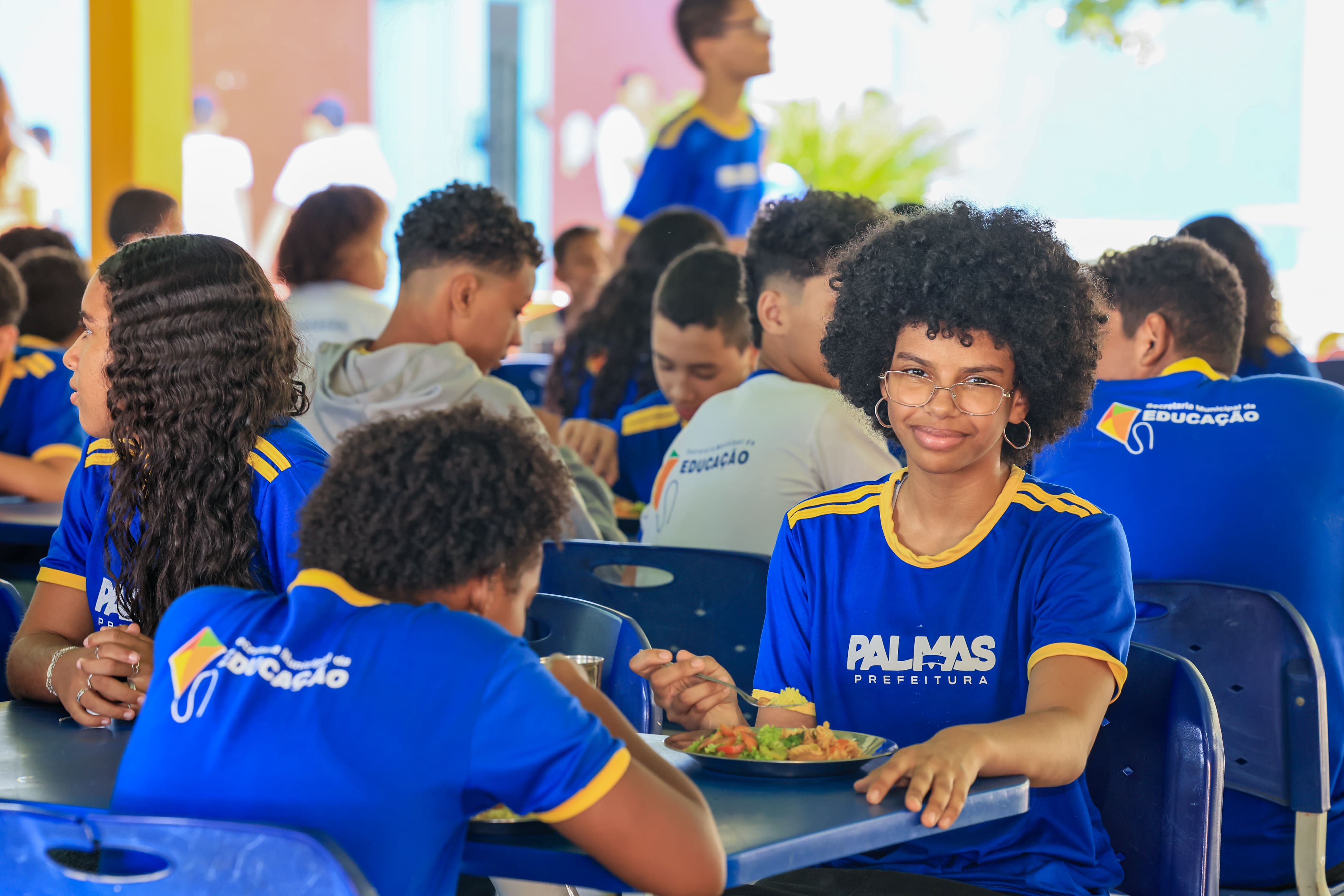 Merenda e uniformes novos - Edu Fortes (45)