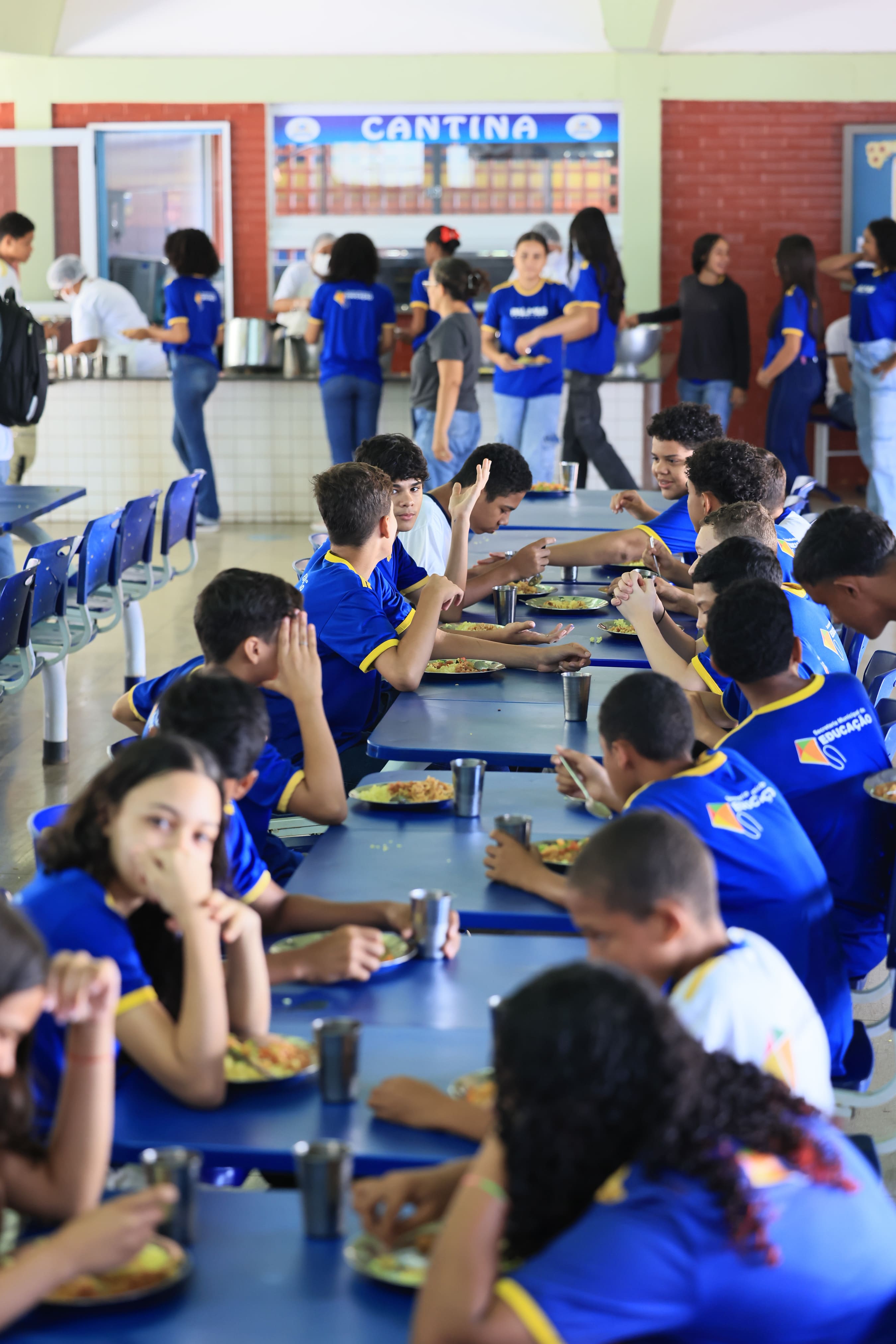 Merenda e uniformes novos - Edu Fortes (58)