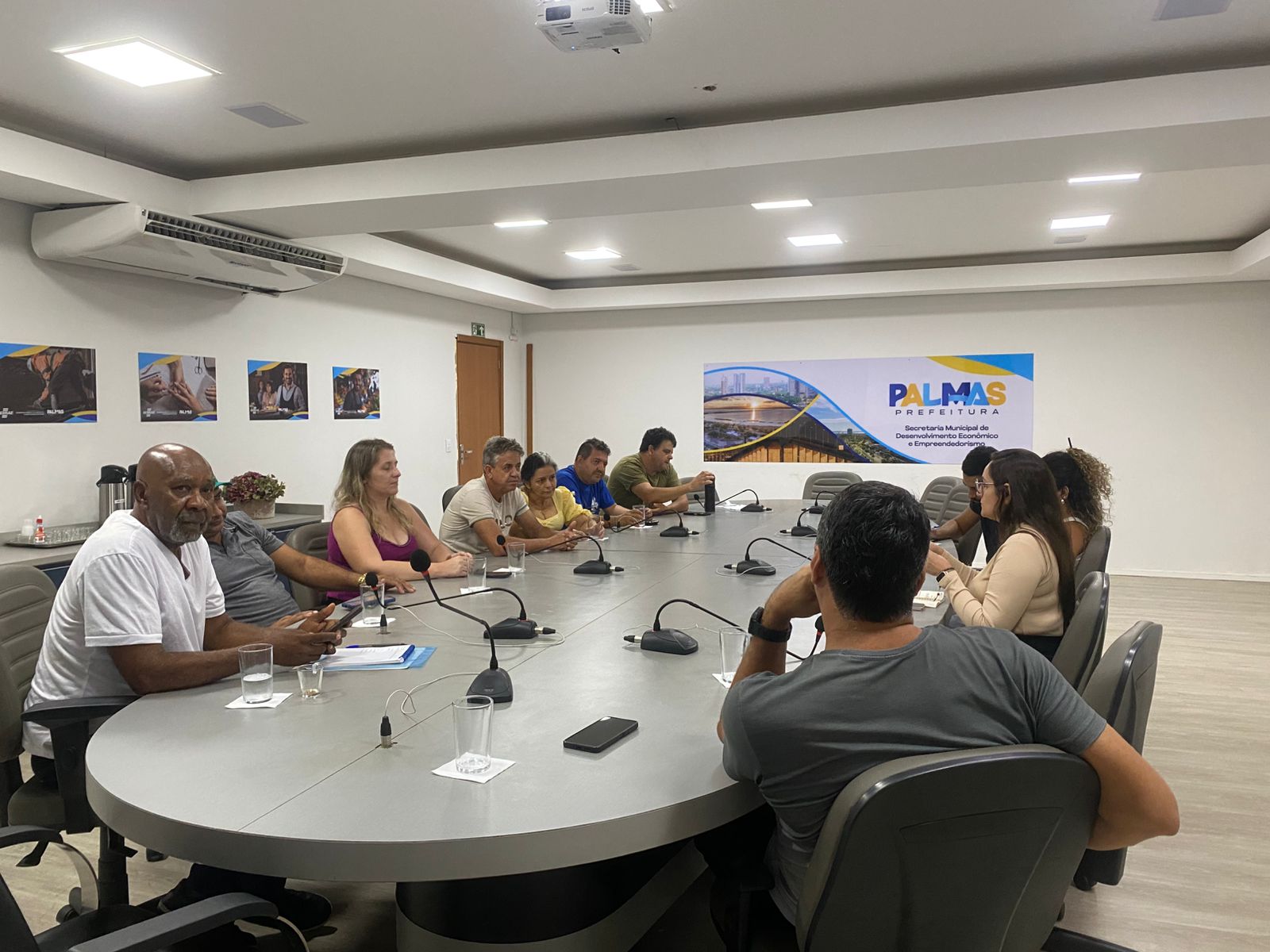 Prefeitura de Palmas e Associação de feirantes alinham treinamento sobre resíduos sólidos