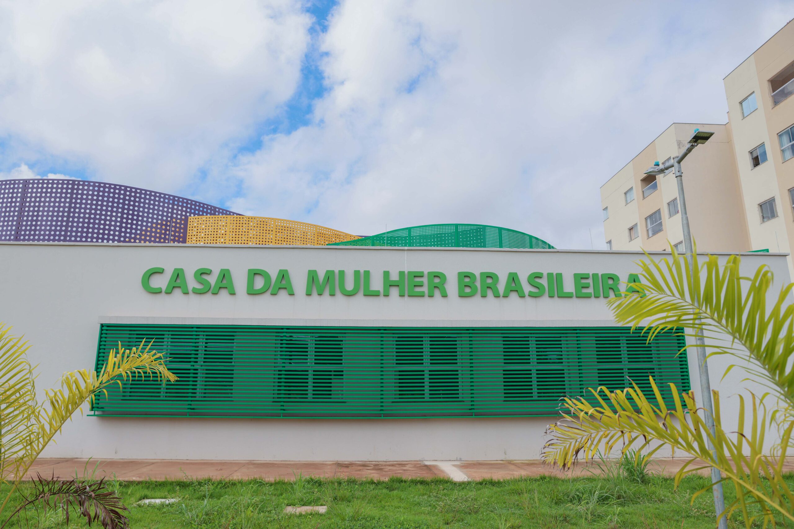 Casa da Mulher Brasileira participa da ação “Biblioteca Humana” promovida pela Unicatólica