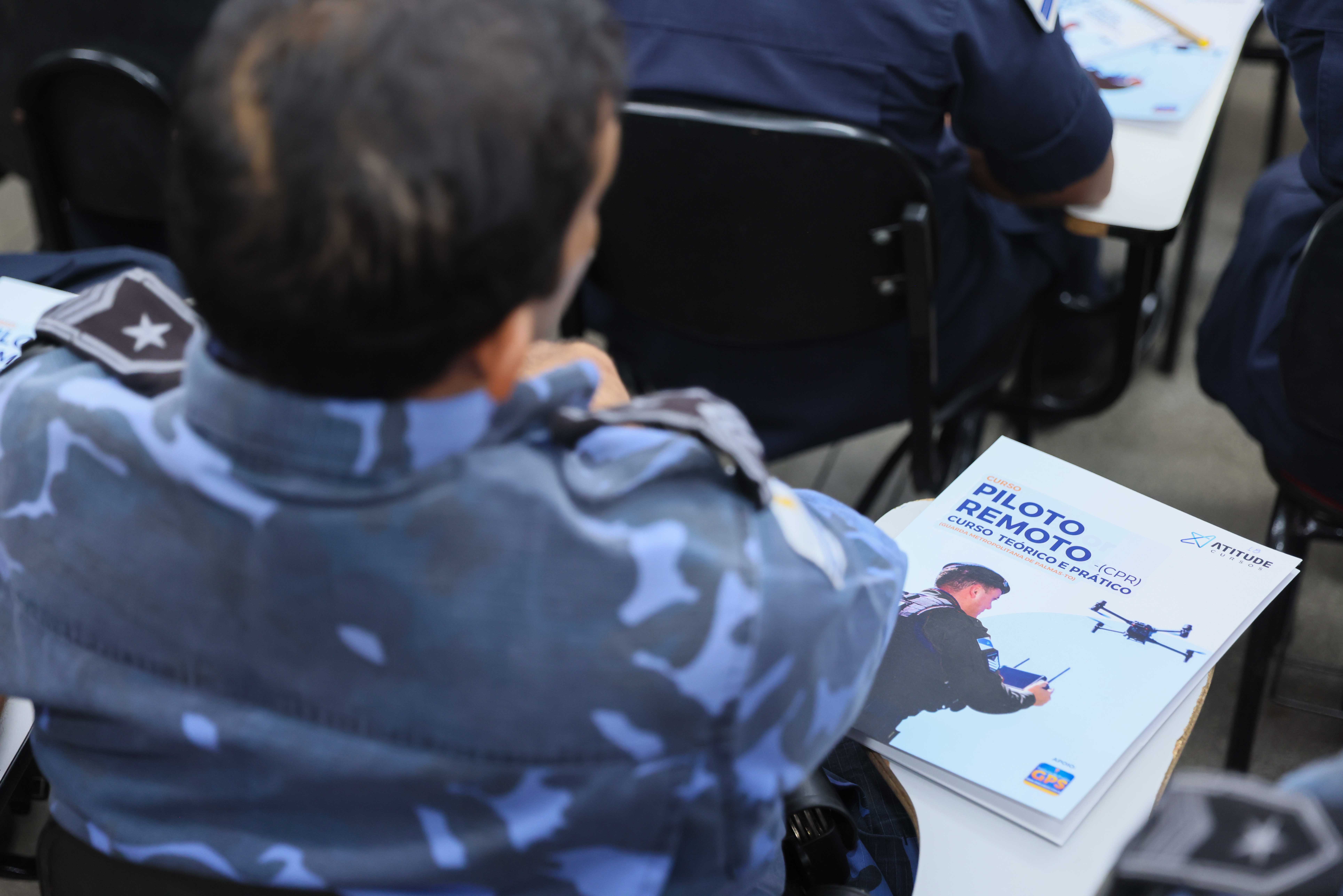 Cerca de 30 agentes  participam do Curso de Operação Prática de Drones, realizado de 6 a 12 de novembro, no Instituto de Ensino GPS 