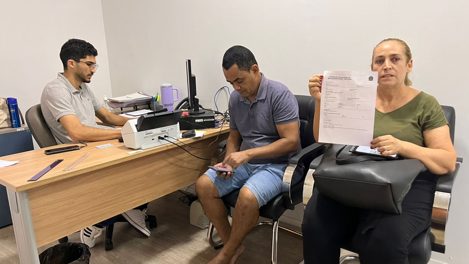 Comerciantes já estão realizando as inscrições para o sorteio.