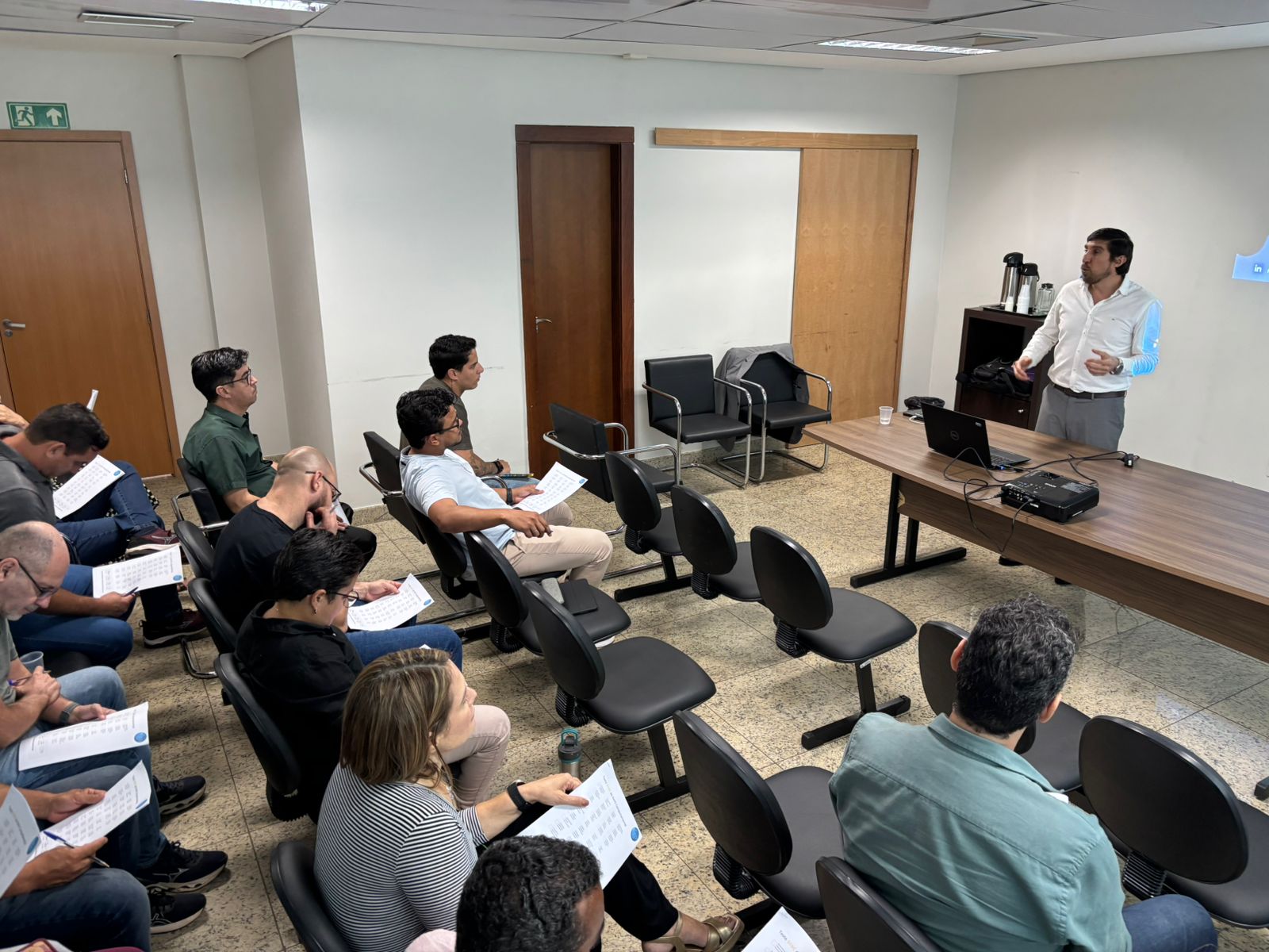 Prefeitura de Palmas promove oficina com foco em saúde emocional dos servidores para aprimorar atendimento ao cidadão