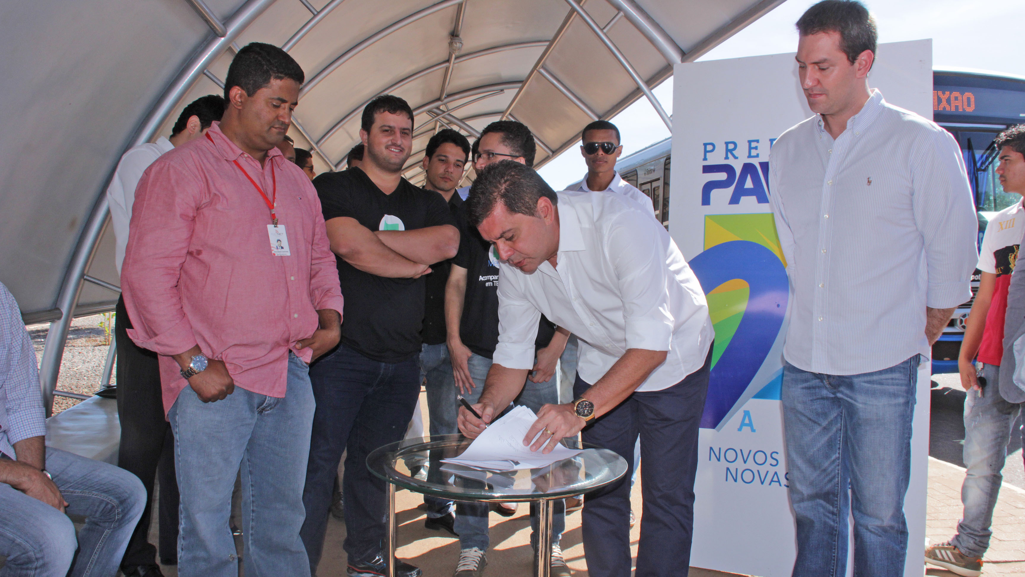 Estações de transporte coletivo de Palmas passam a ter internet de graça