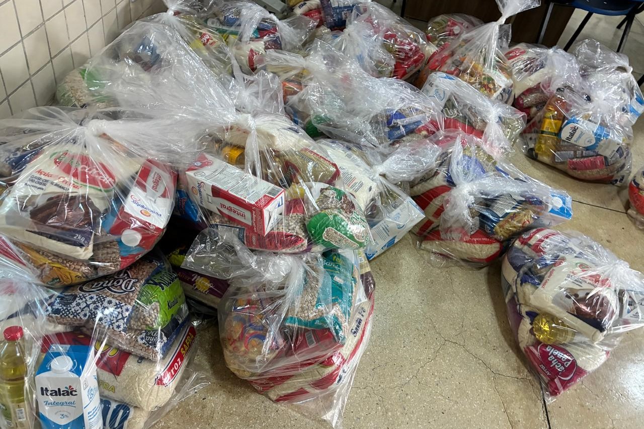 Alimentos serão destinados a famílias de alunos em situação de vulnerabilidade social