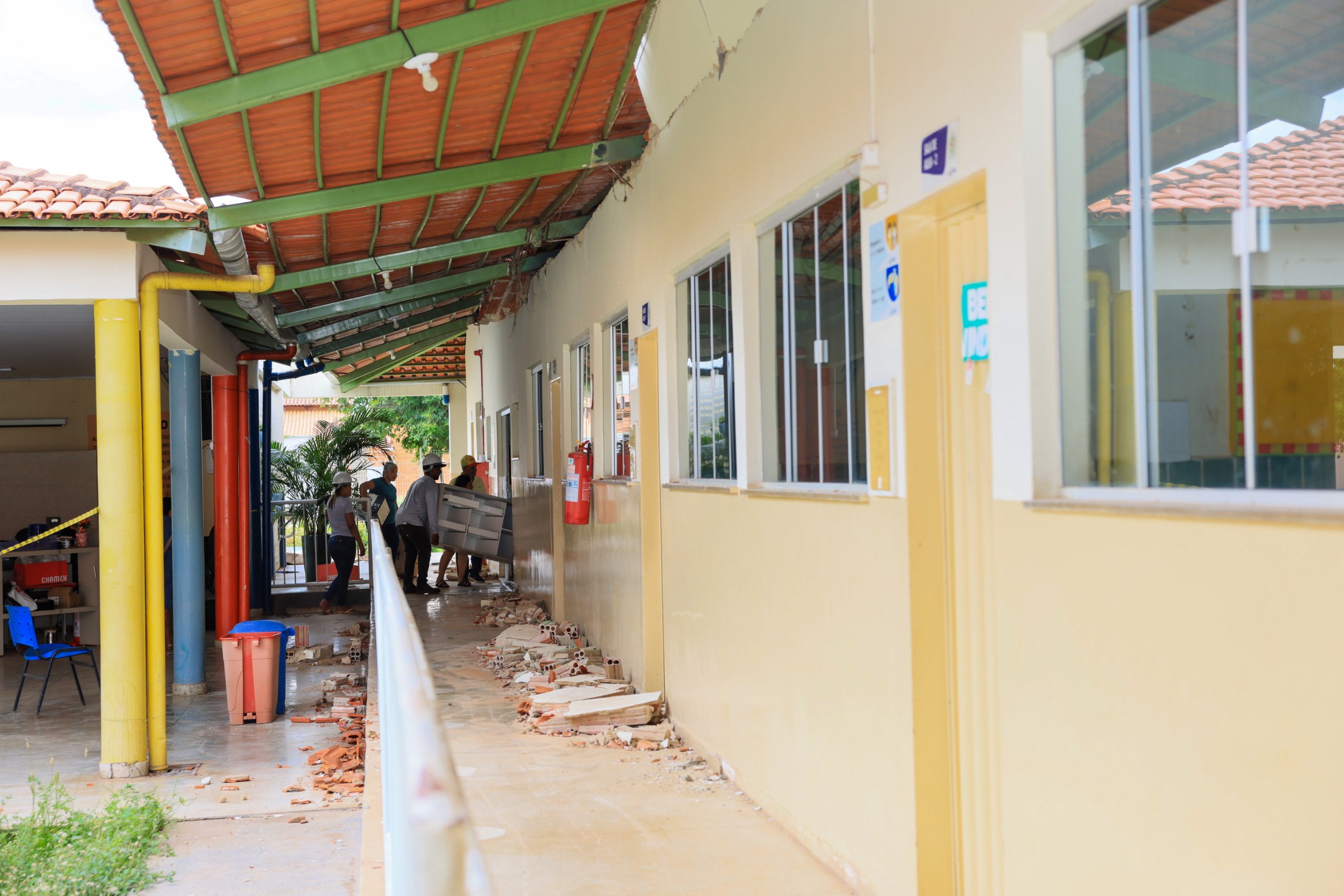 Material está sendo realocado em outros ambientes seguros da escola