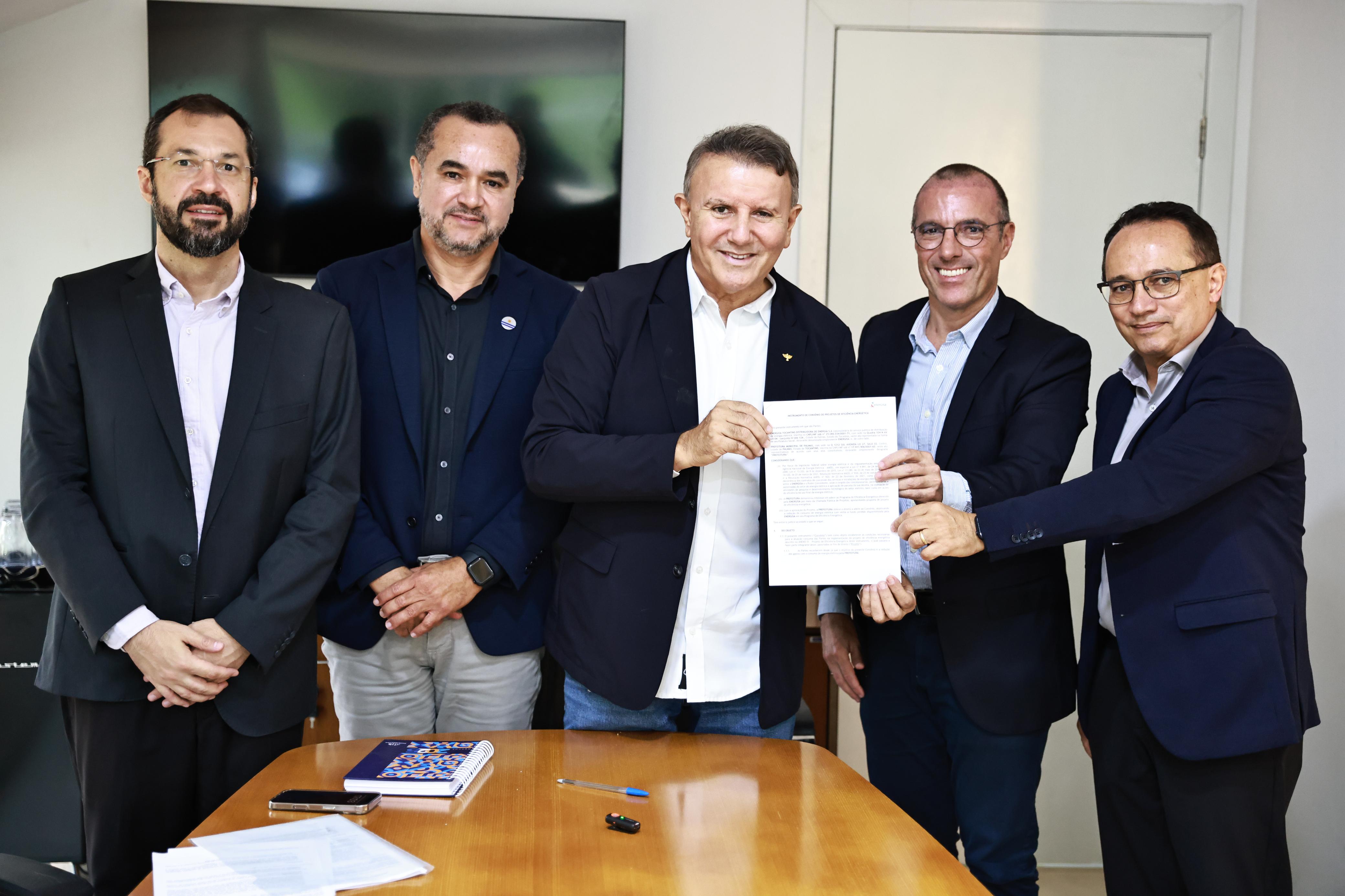 (Esq/dir.) Alberto Cunha, Paulo Cézar, Eduardo Siqueira Campos, Alessandro Brum e Alan Kardec
