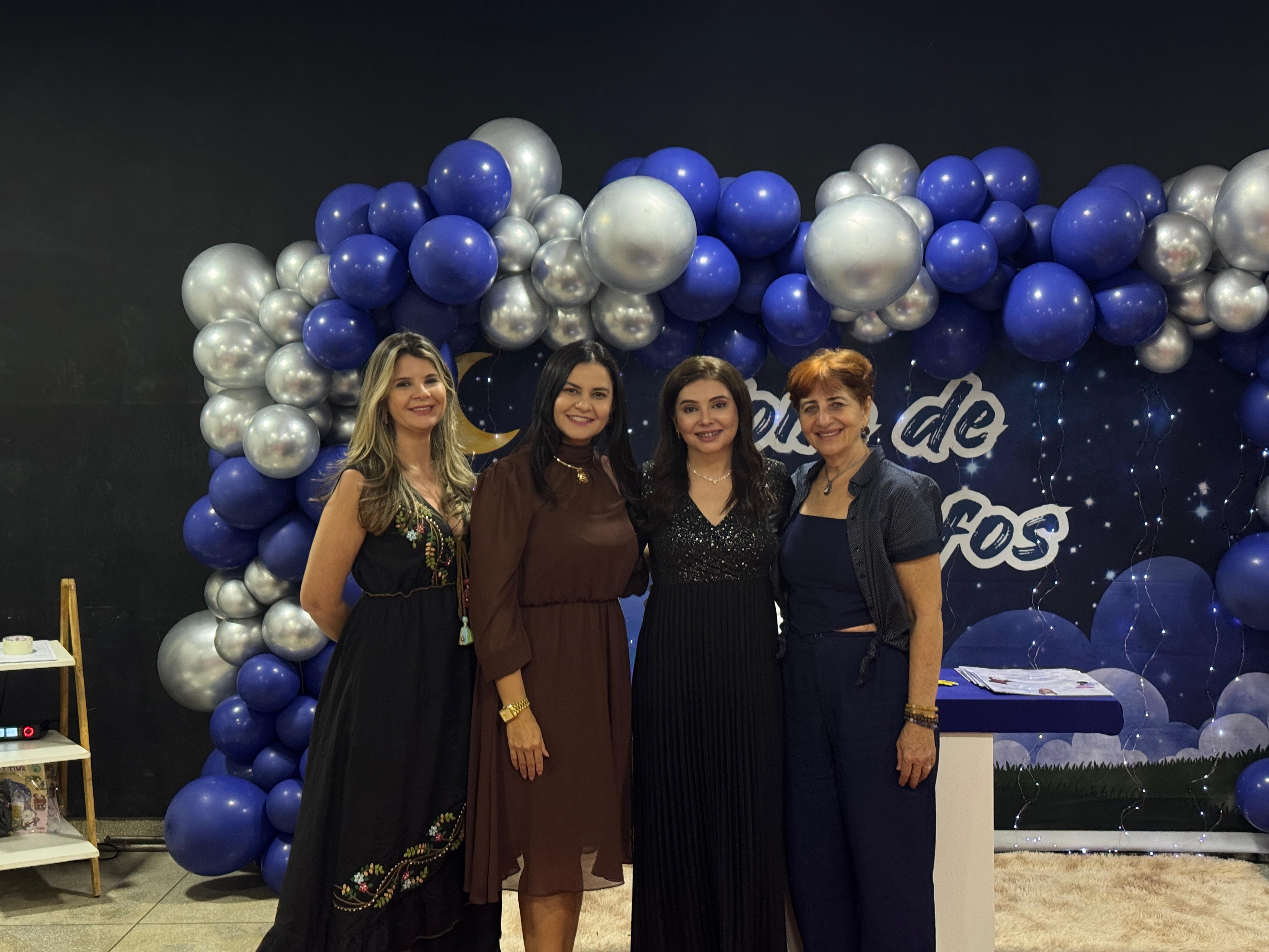 Secretária Anice com a diretora Michele e as professoras Dayse e Fátima -  Foto: Samuel Menezes