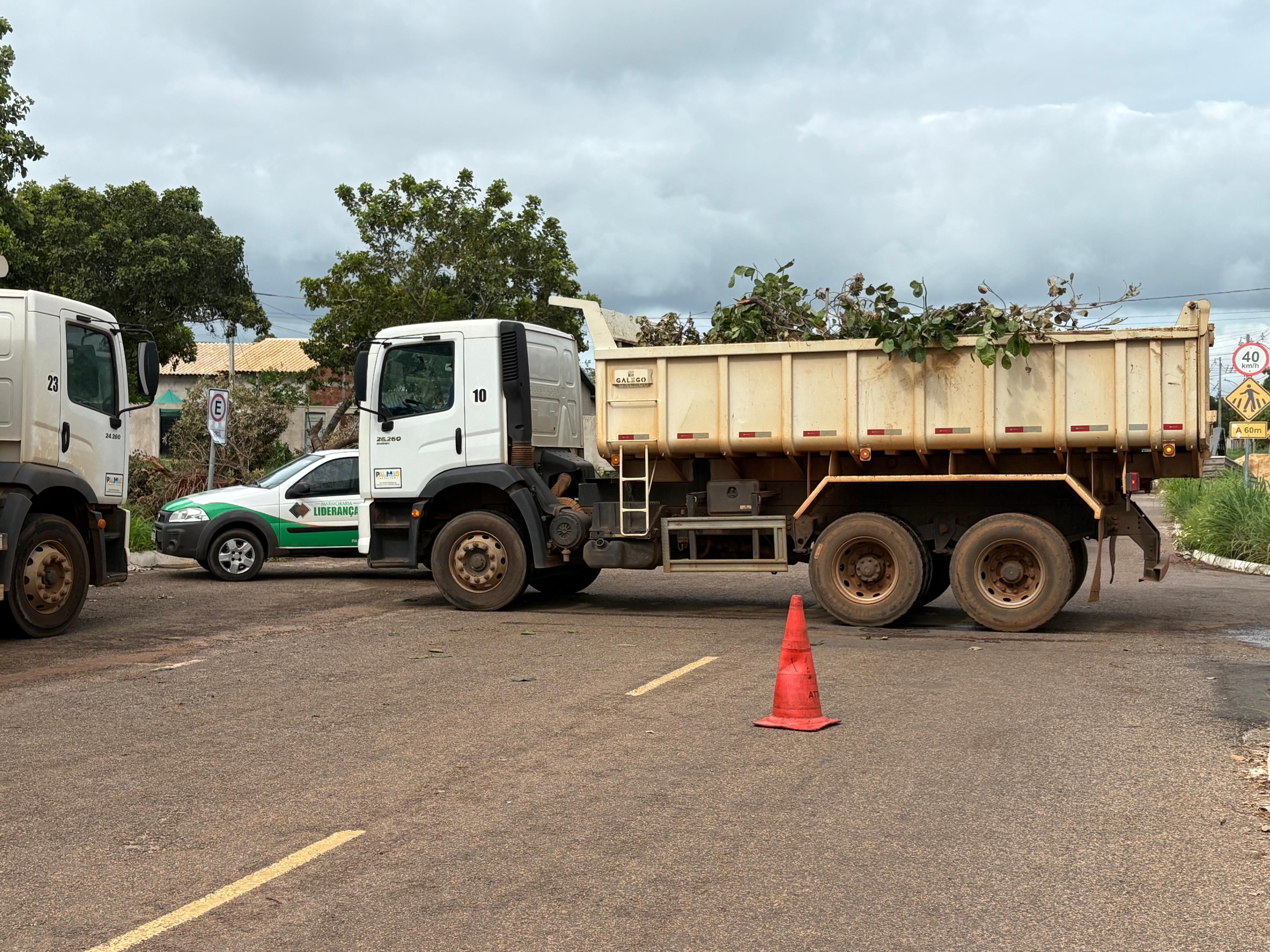 Trabalhos de limpeza devem seguir durante toda a semana