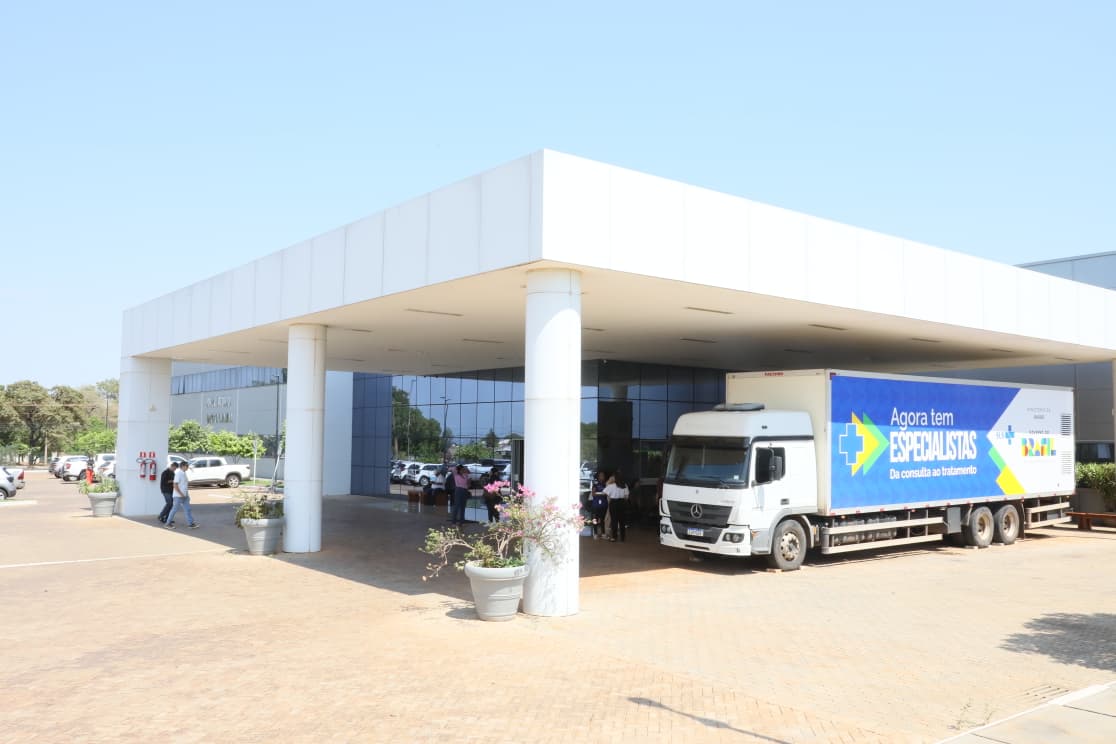 Ação acontece simultaneamente em diversas cidades do país e tem como foco a prevenção, rastreamento e diagnóstico precoce do câncer de colo de útero e de mama