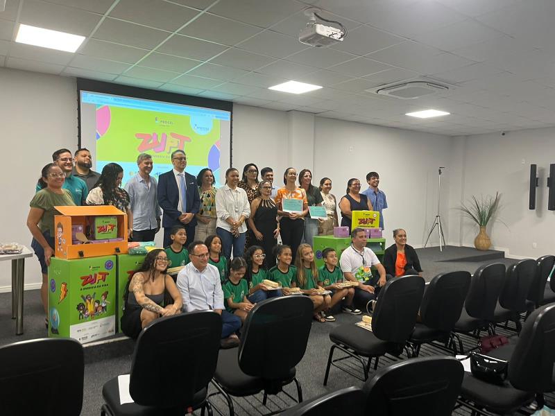 Gestores e alunos conhecem de perto a metodologia do projeto Zupt, A Energia da Vida