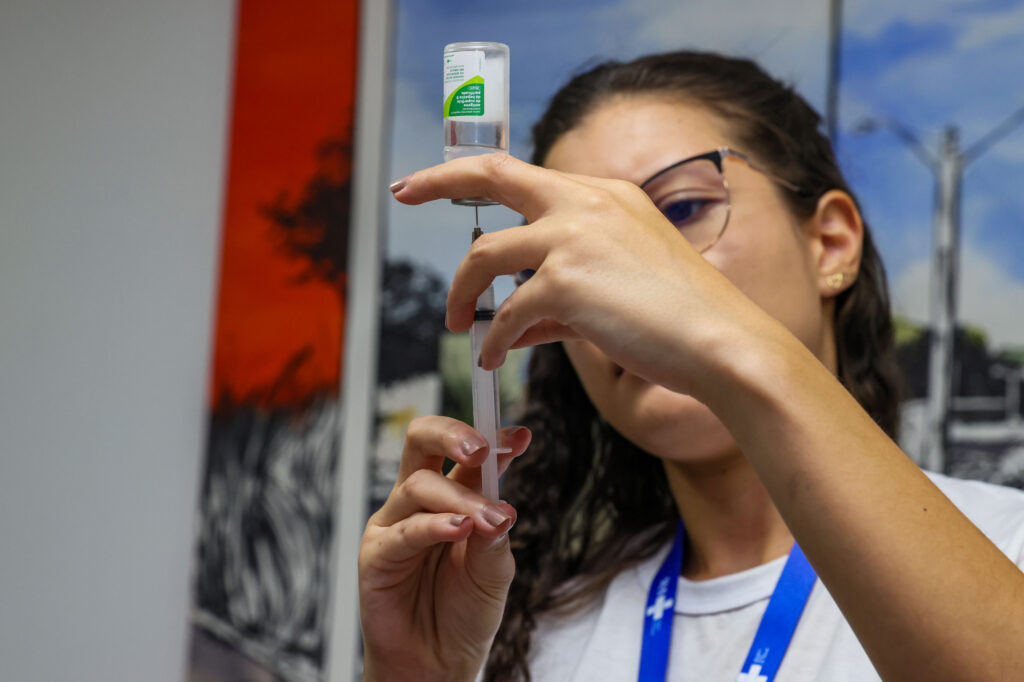 Ações de vacinação seguem nas secretarias municipais da Prefeitura de Palmas