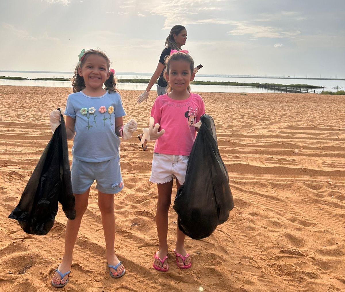 Atividade buscou despertar a consciência das crianças para a importância da água e da preservação do meio ambiente