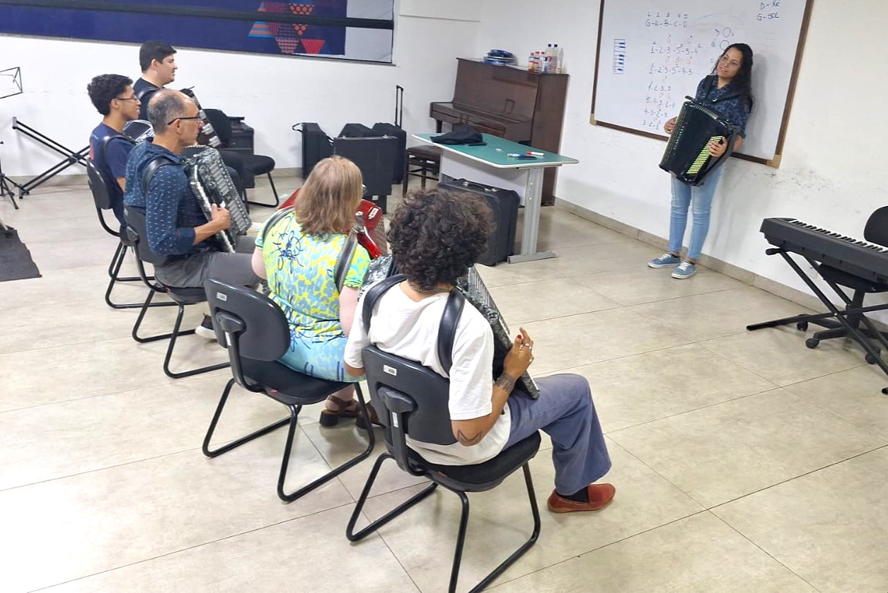 O encerramento das apresentações desta segunda, 1º, será feito pela turma de sanfona, que trará o regionalismo para a semana artístico-cultural da FCP