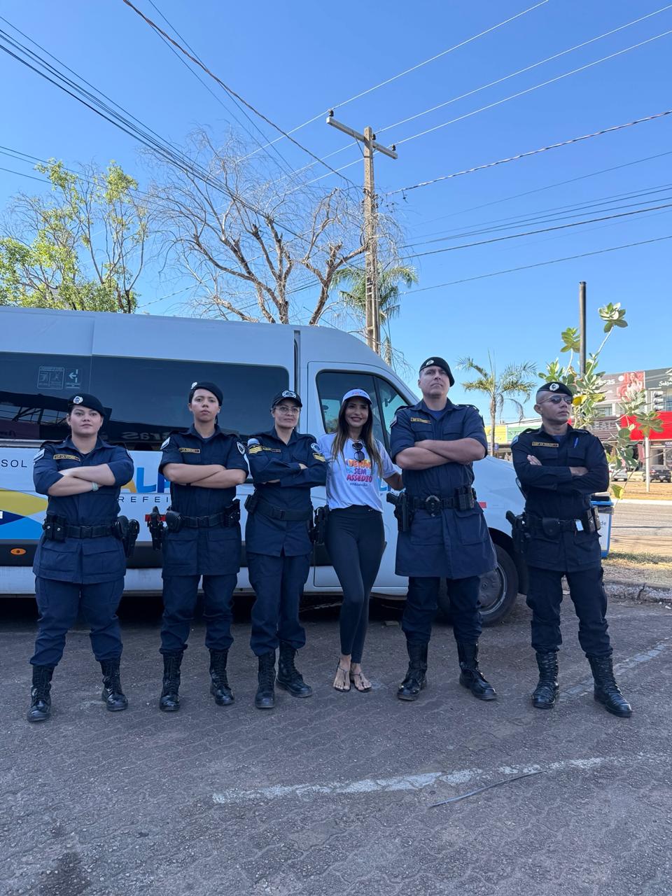 Secretaria de Mulher  e Guarda Metropolitana realizam blitz para combater assédio sexual nas praias