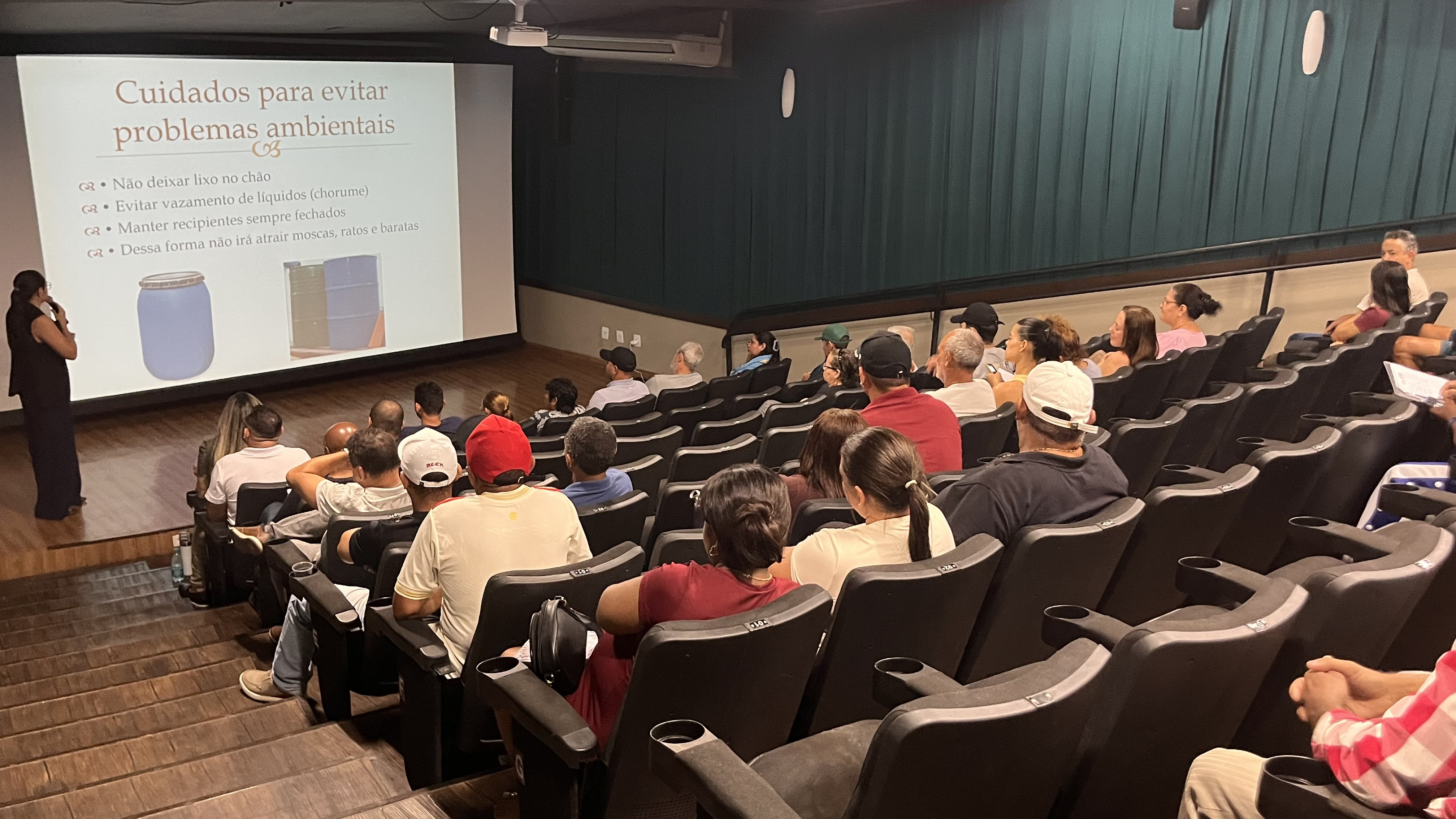 Capacitação prepara feirantes de Palmas para práticas sustentáveis e feiras mais organizadas