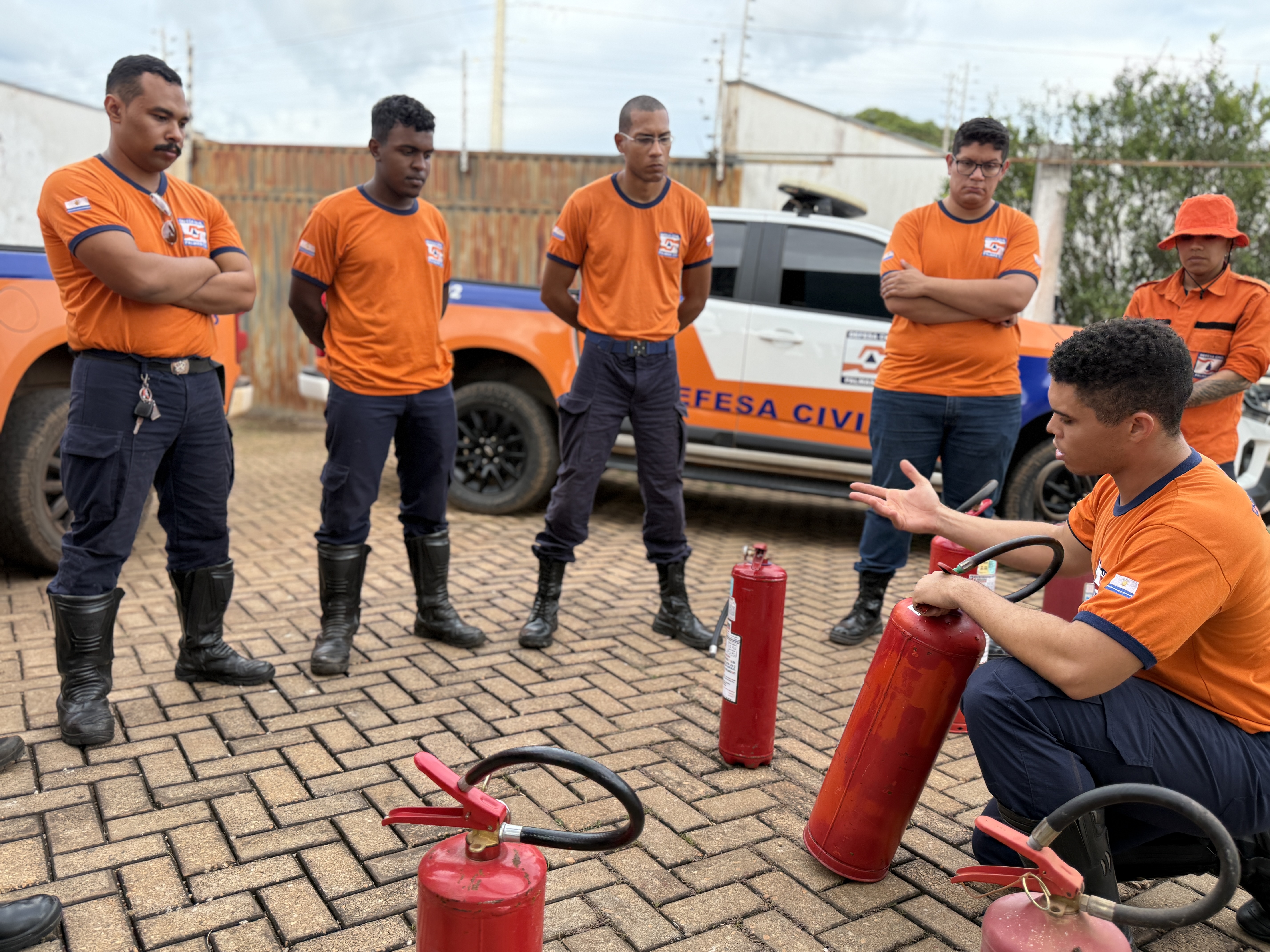Prefeitura de Palmas capacita agentes para prevenção e combate inicial a incêndios