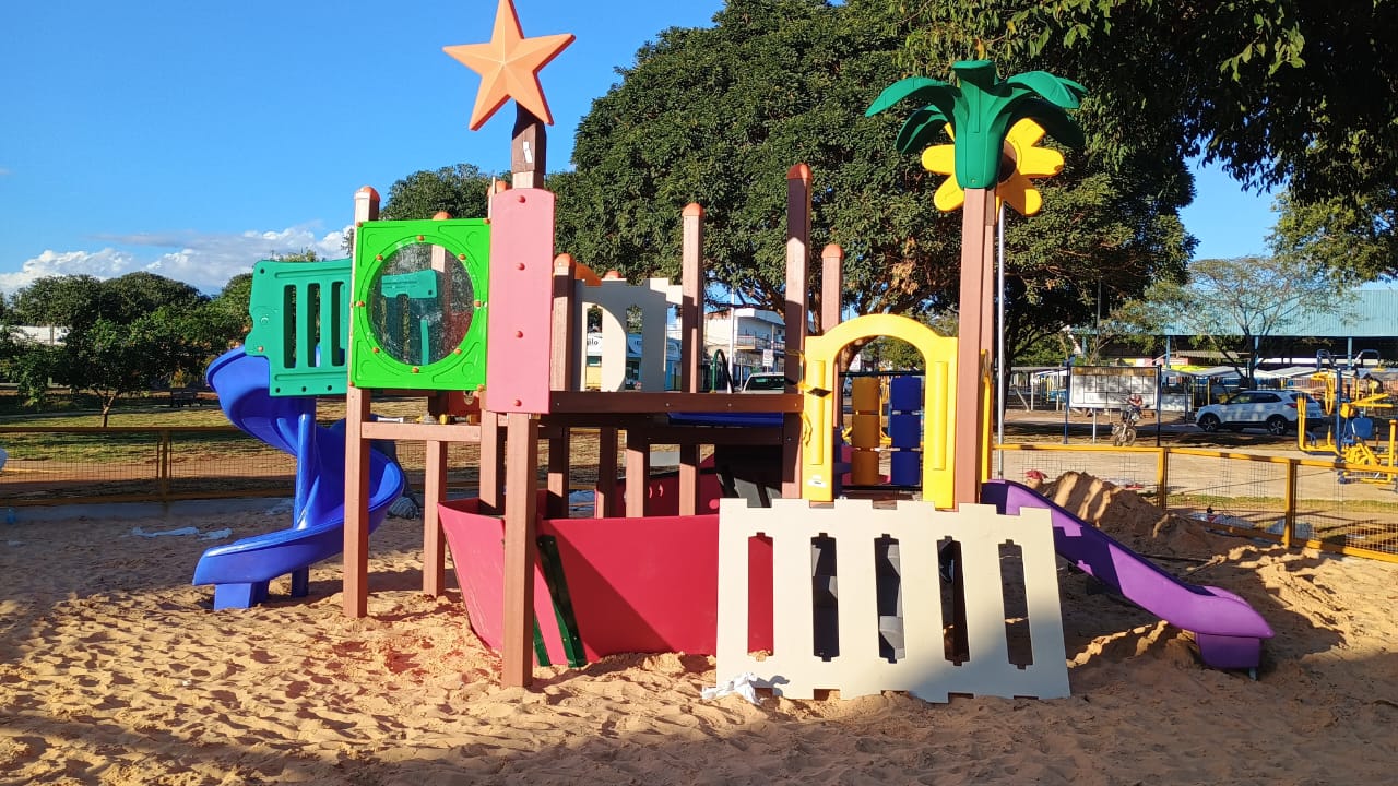 Praça Brasília será a primeira a receber brinquedo novo