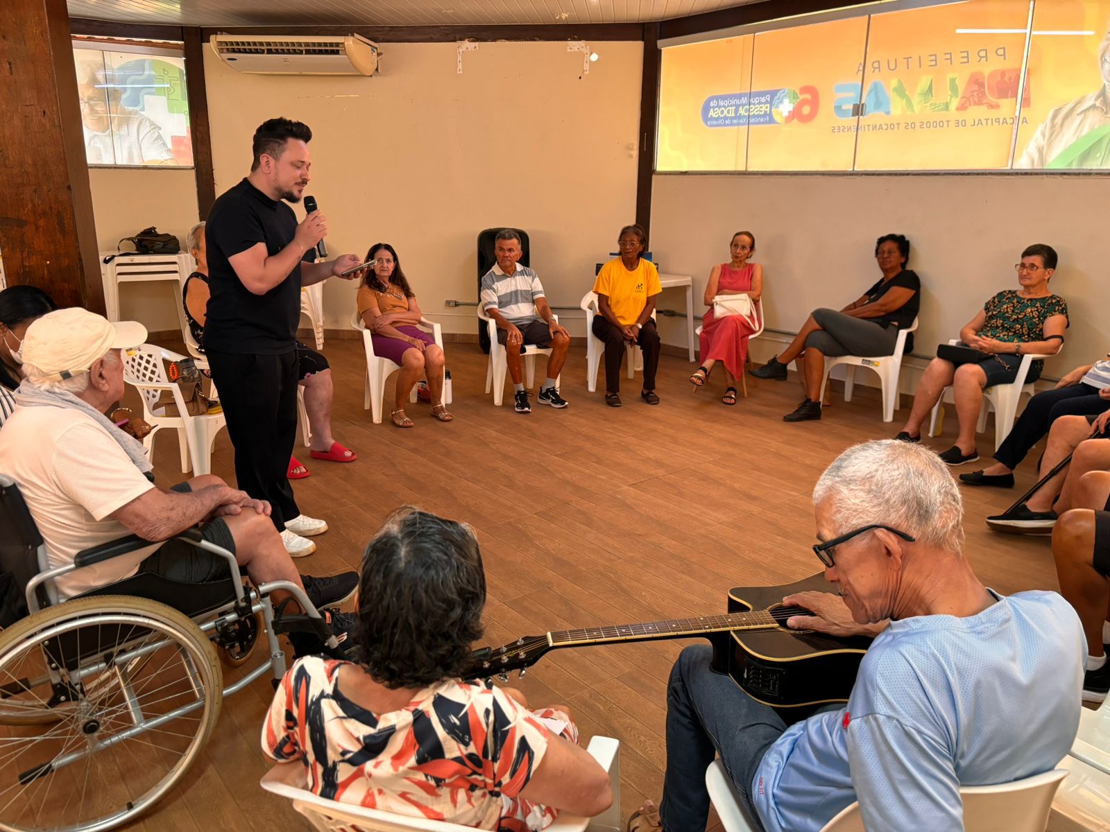 Música e canto fazem parte do projeto Música, Memória e Bem-estar