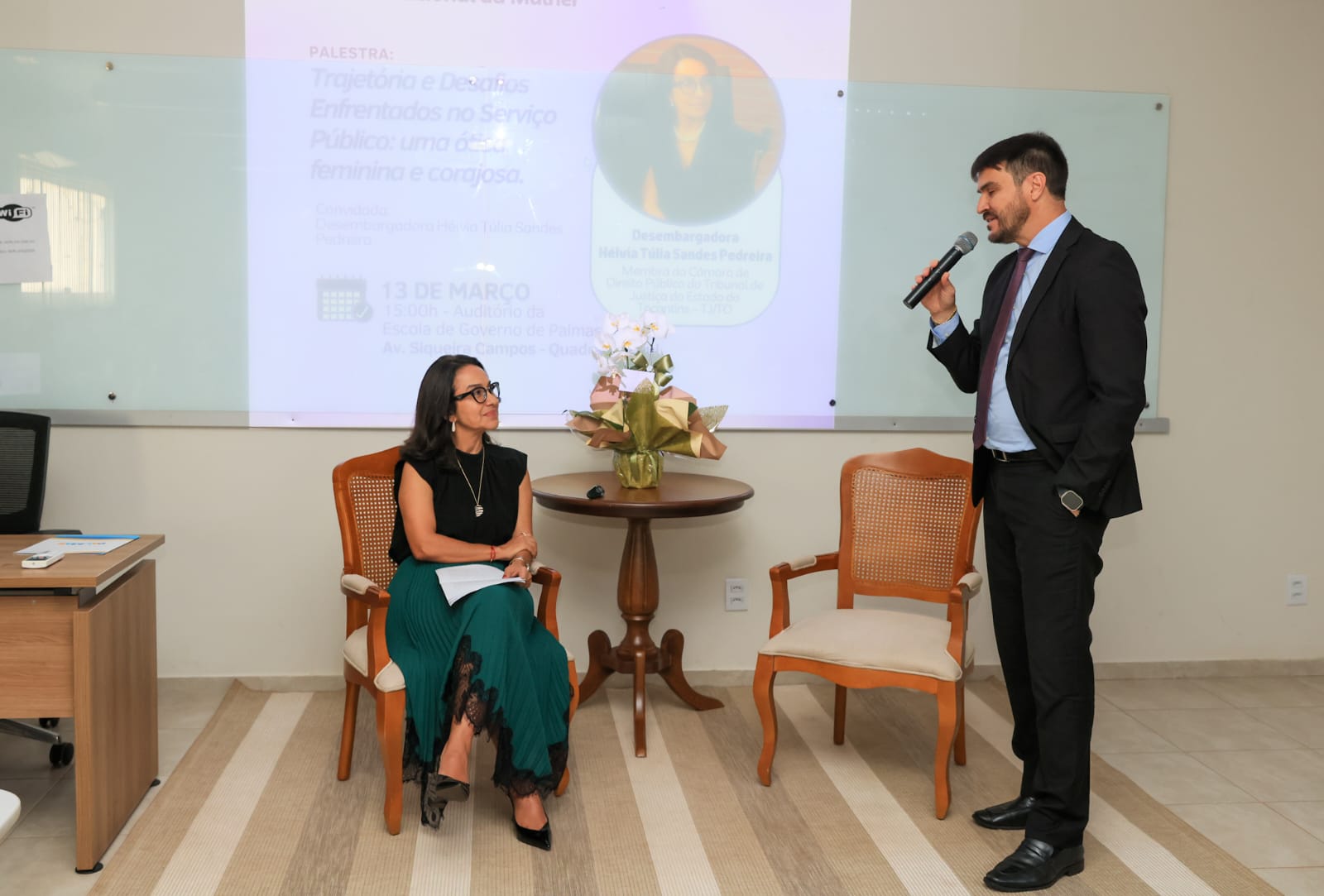 Procuradoria-Geral do Município de Palmas promove palestra em homenagem ao Dia Internacional da Mulher