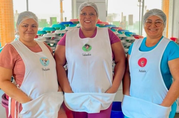 Merendeiras de escola municipal de Palmas ganham destaque nas redes sociais