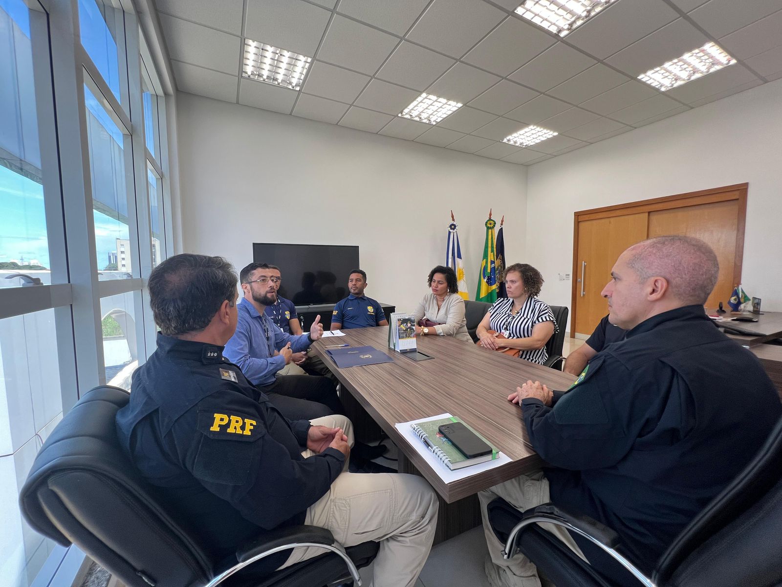 Escolas municipais palmenses renovam parceria com PRF e mantém Projeto Educar