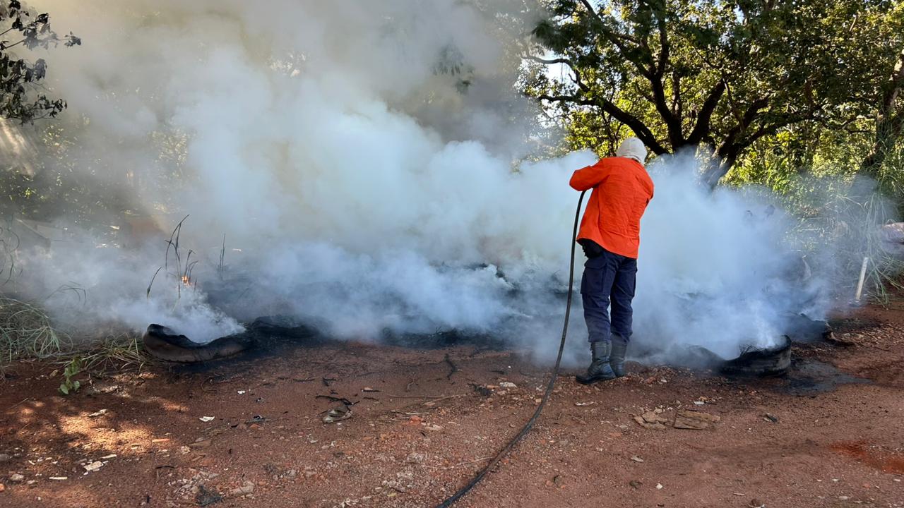 Defesa Civil atende ocorrências de incêndio em lixo e entulho e reforça alerta em Palmas