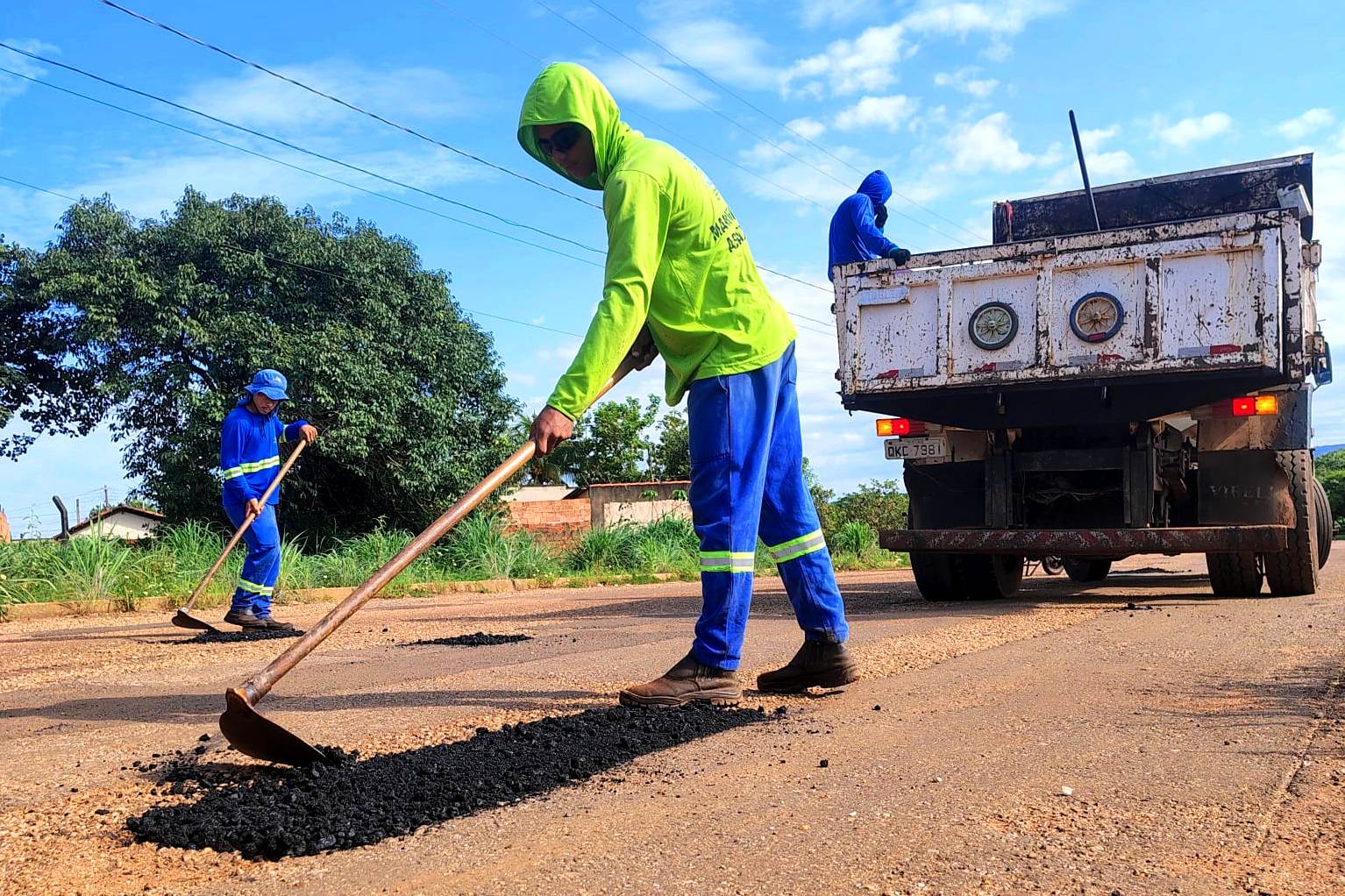 Prefeitura de Palmas segue com Operação Tapa-Buracos nas regiões norte e sul da cidade