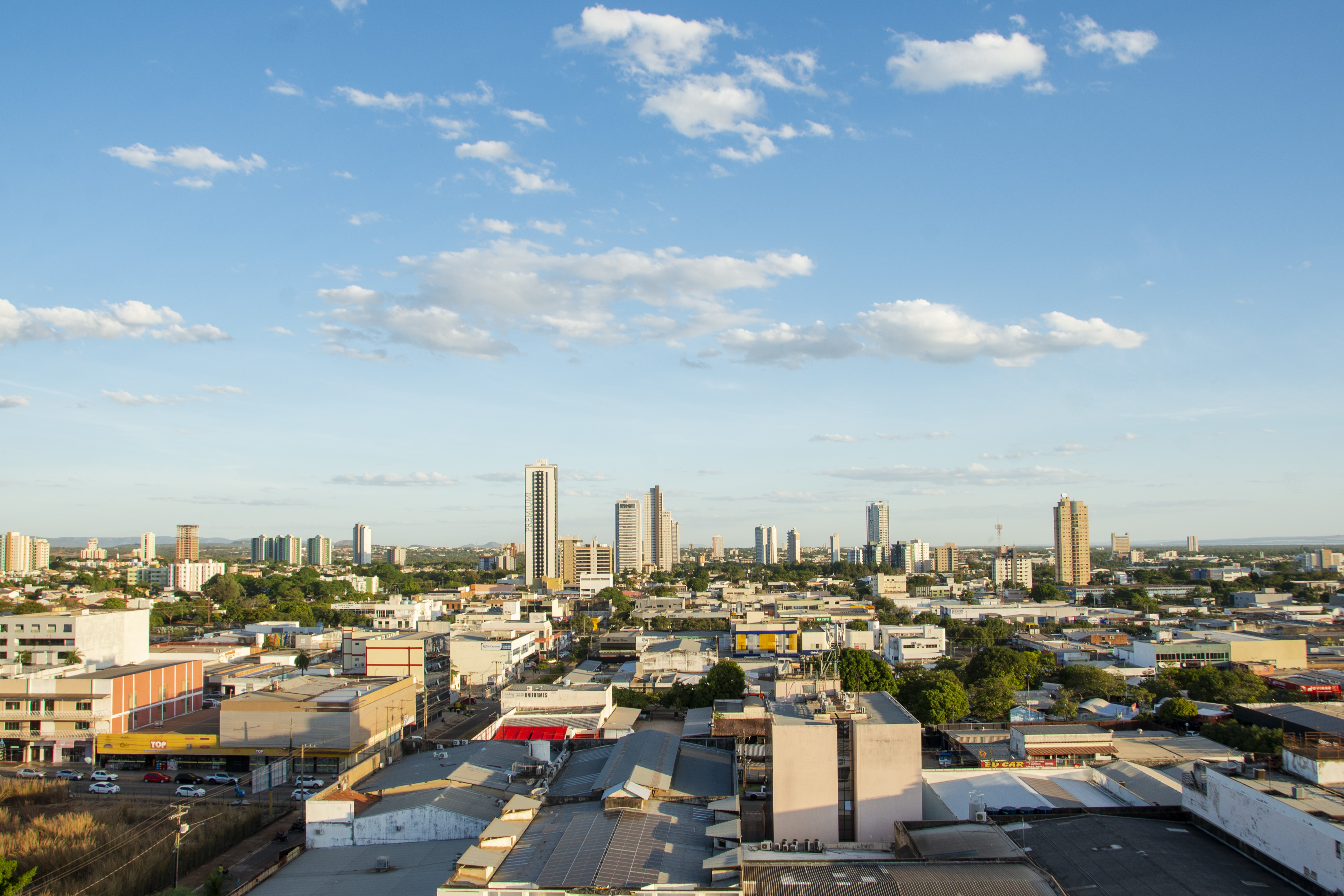 Confira o que abre e fecha durante feriadão desta semana