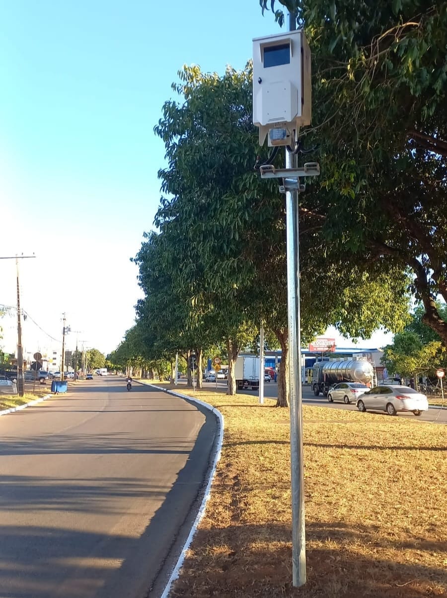 Novos radares estão sendo instalados na Avenida Teotônio Segurado e em outras vias da capital - Foto - Divulgação