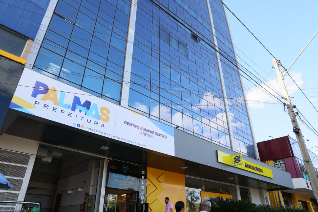 Mais de 140 progressões e gratificações são concedidas pela Prefeitura de Palmas a servidores da Educação