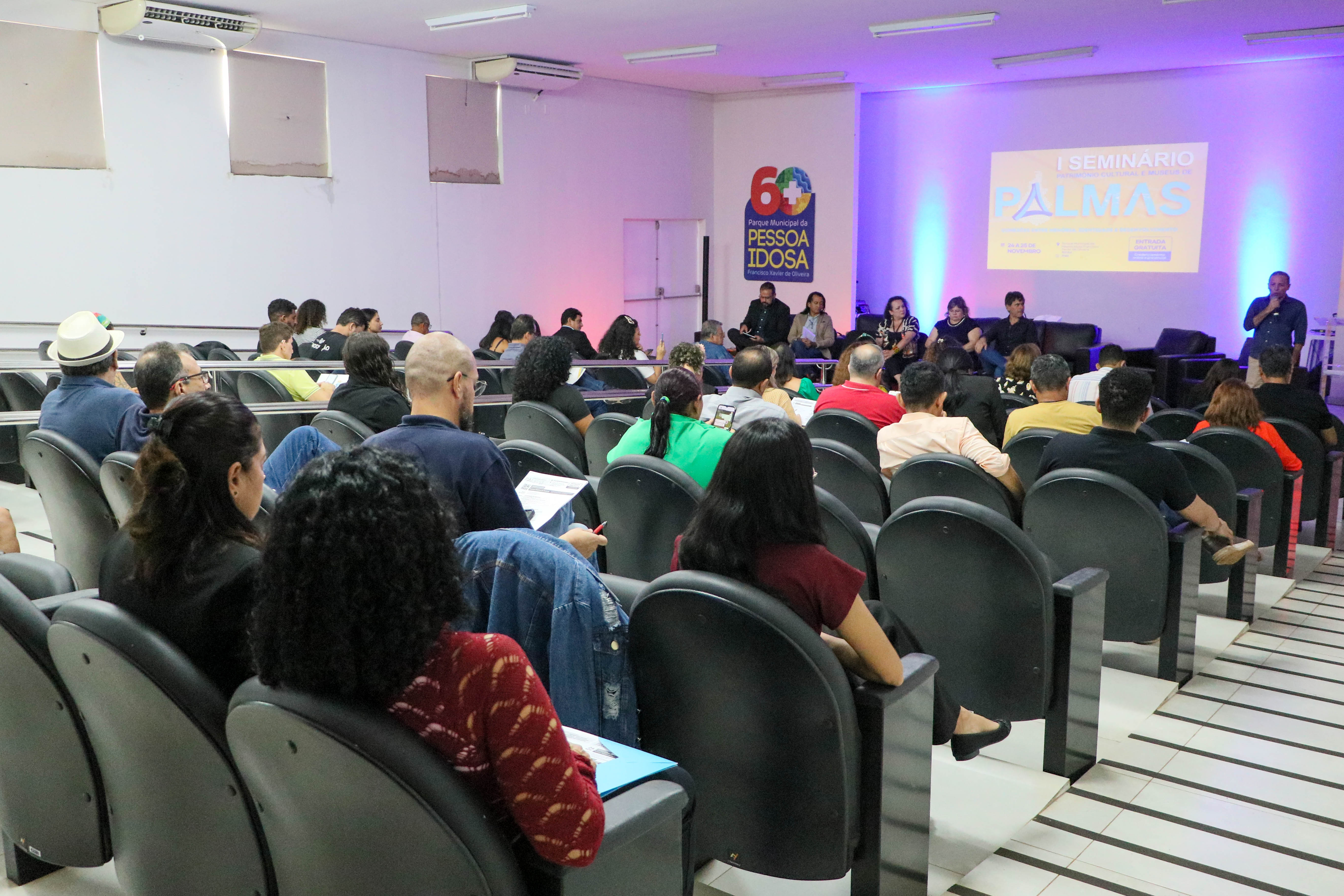 Um grande público formado por agentes e gestores culturais, artistas e sociedade civil de Palmas e outros municípios tocantinenses prestigiaram o dia de abertura do Seminário