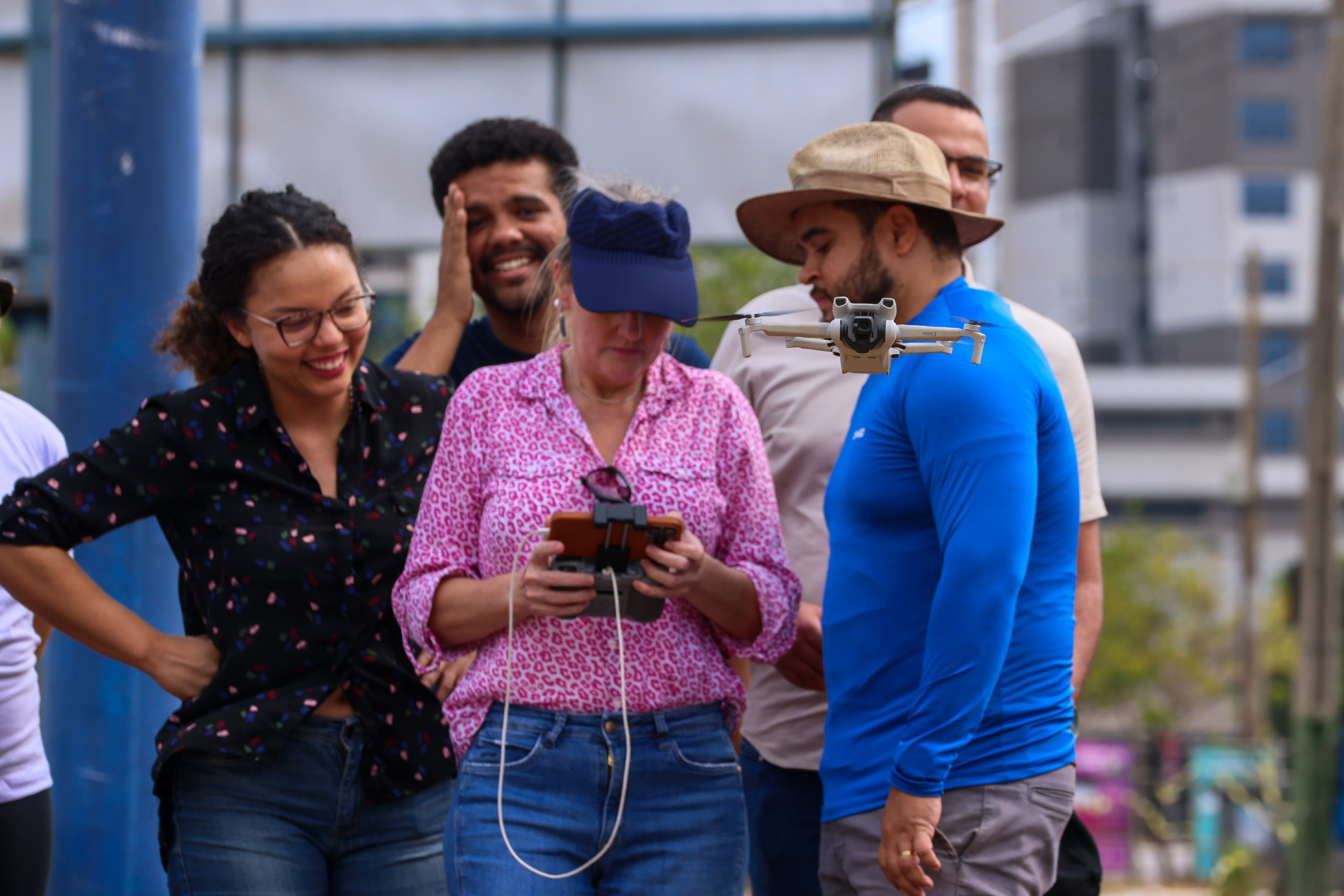 Treinamento inclui aulas teóricas e práticas sobre pilotagem, calibração e manutenção dos equipamentos