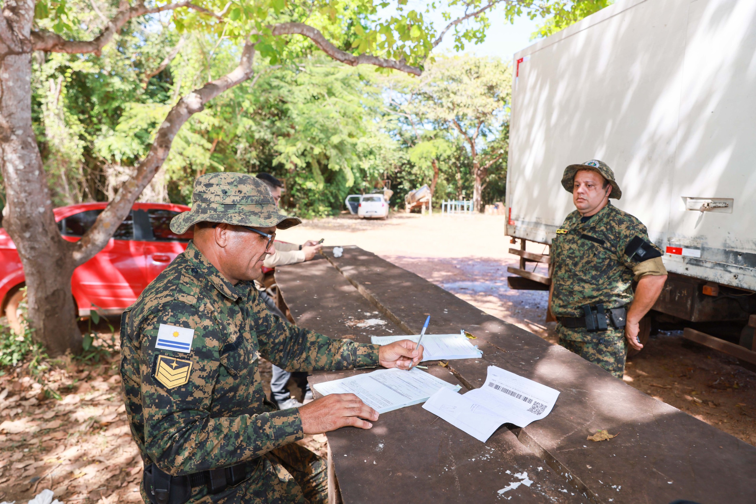 Empresa foi multada em R$ 700,00, além de  R$ 20,00 por kg de pescado