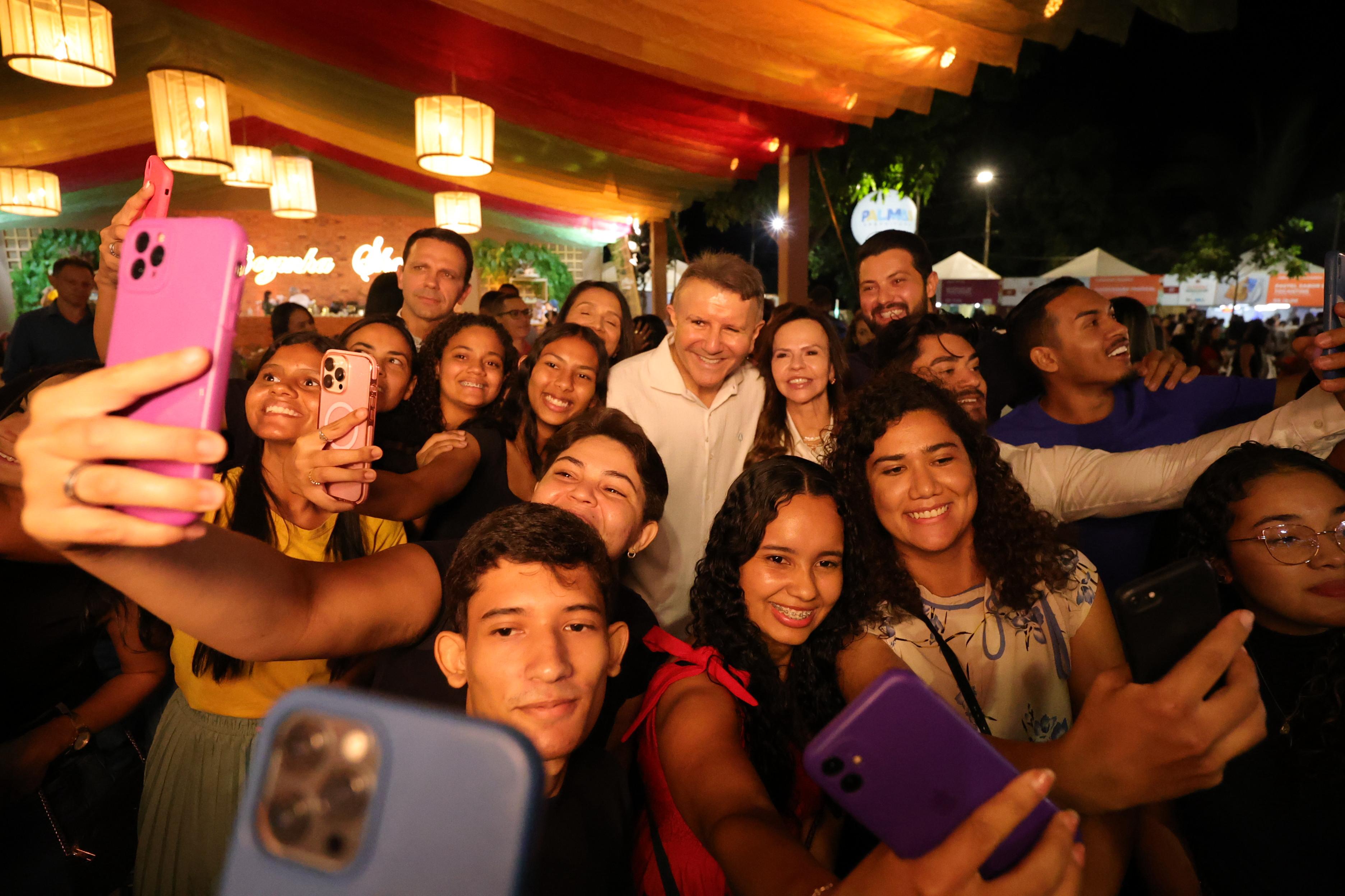 Alunos participaram de aula prática prestigiada pelo presidente da FJP, Rivaldo Azevedo da Silva, o prefeito Eduardo Siqueira, a secretária Polyanna Siqueira, o secretário Carlos Júnior e a senadora Dorinha