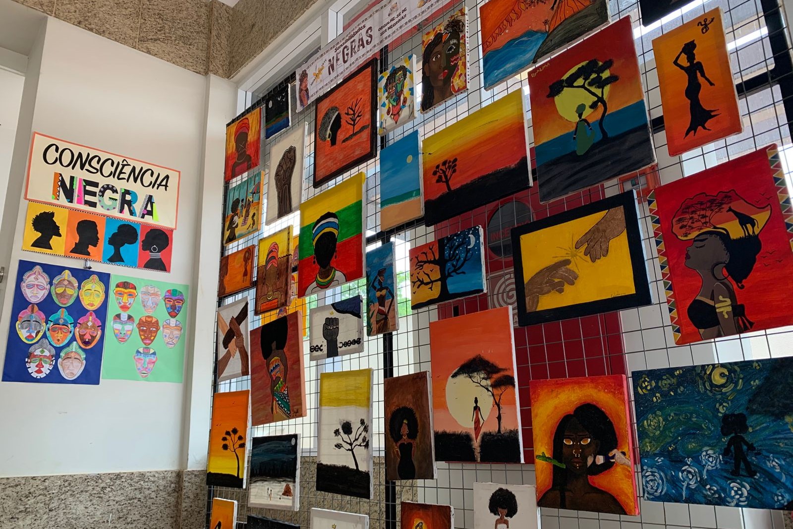 Exposição reúne trabalhos de estudantes do ensino fundamental de Palmas