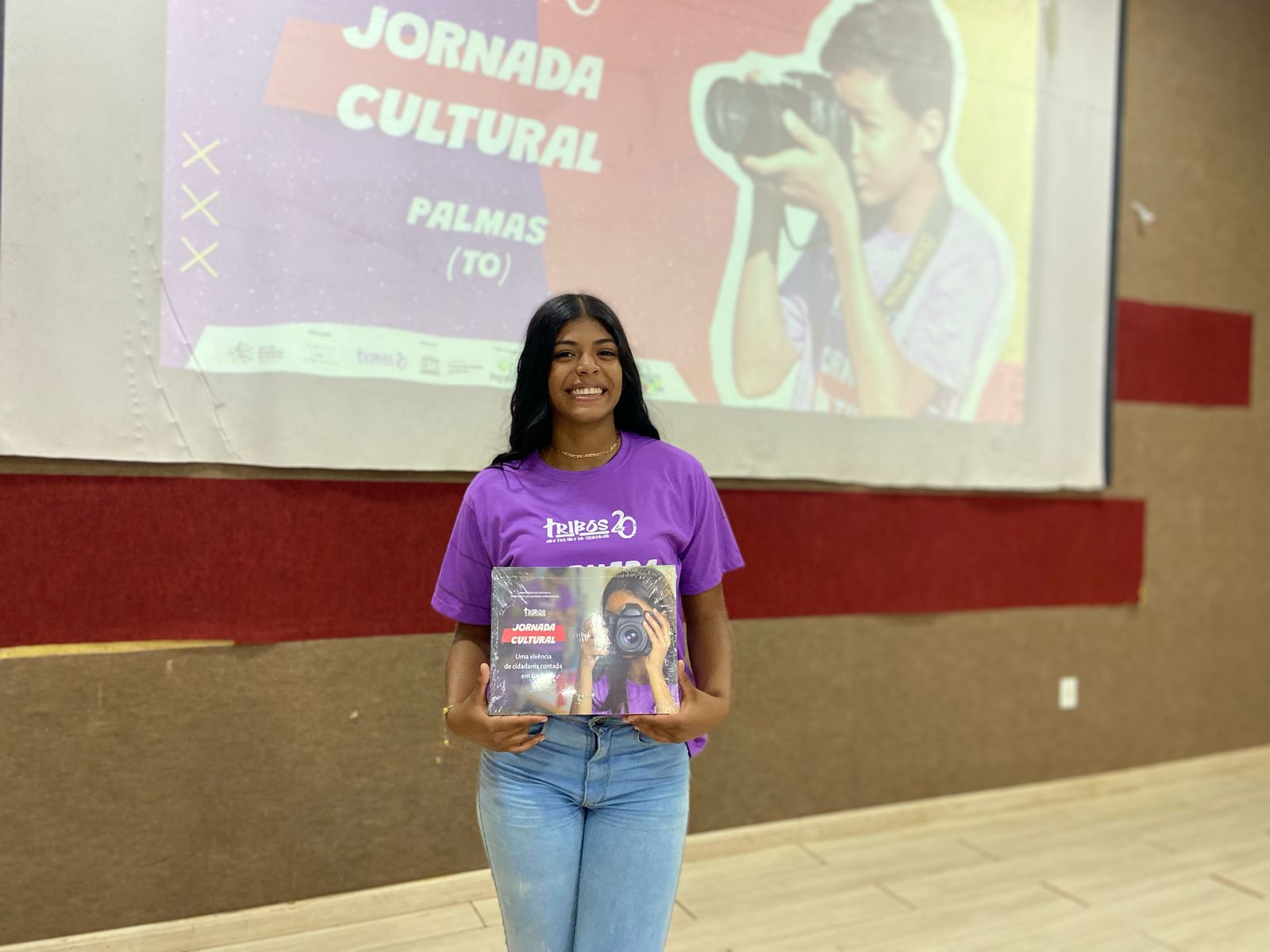 Aluna da ETI Caroline Campelo, Stefane Barbosa Oliveira produziu fotos com o foco na uso sustentável da água