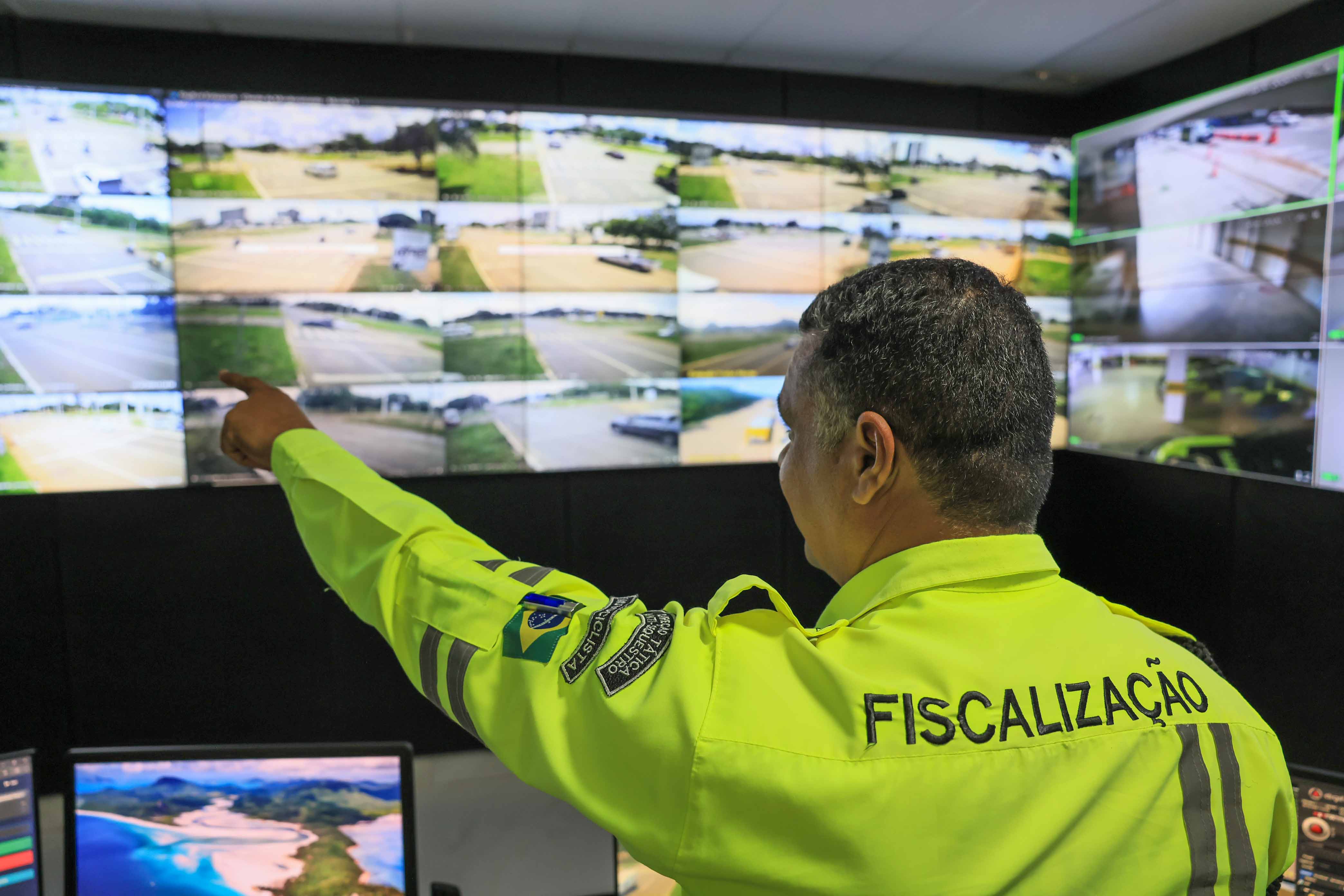 Monitoramento por cameras - Edu Fortes (15)