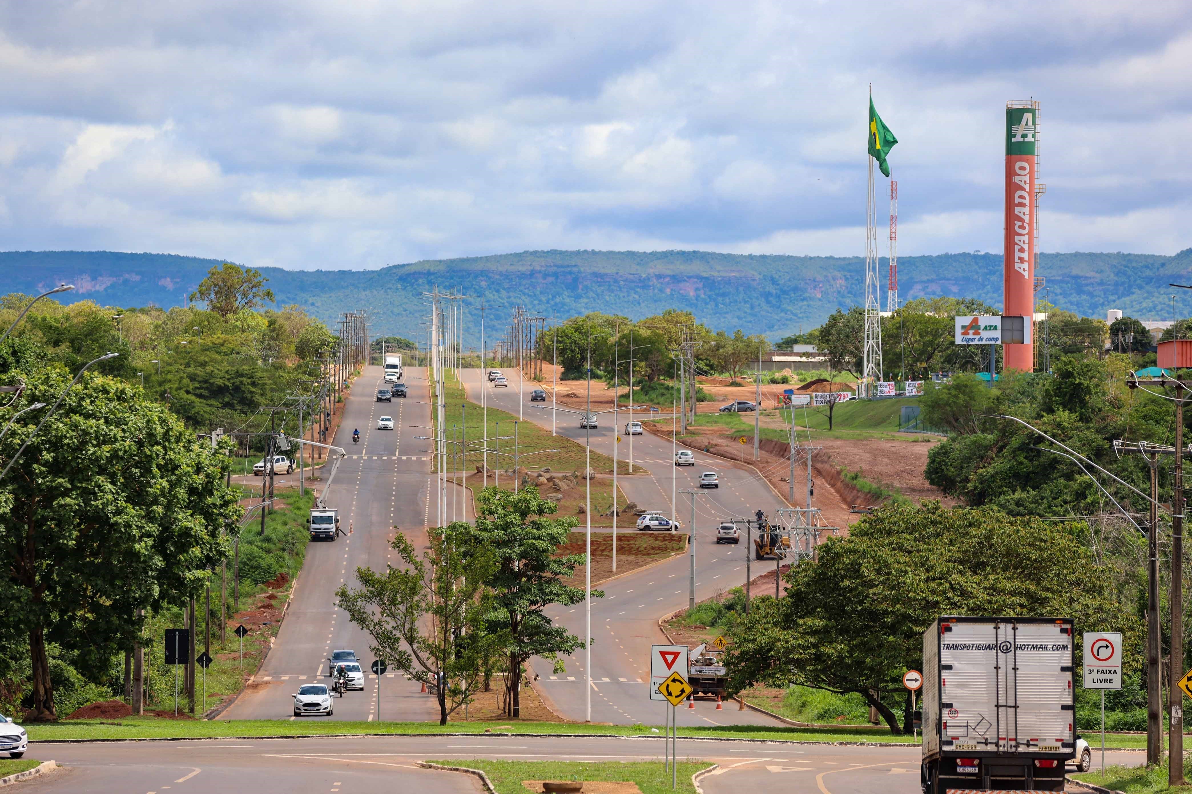 Prefeitura fecha 2023 com equipamentos e asfalto novo em vários pontos da Capital
