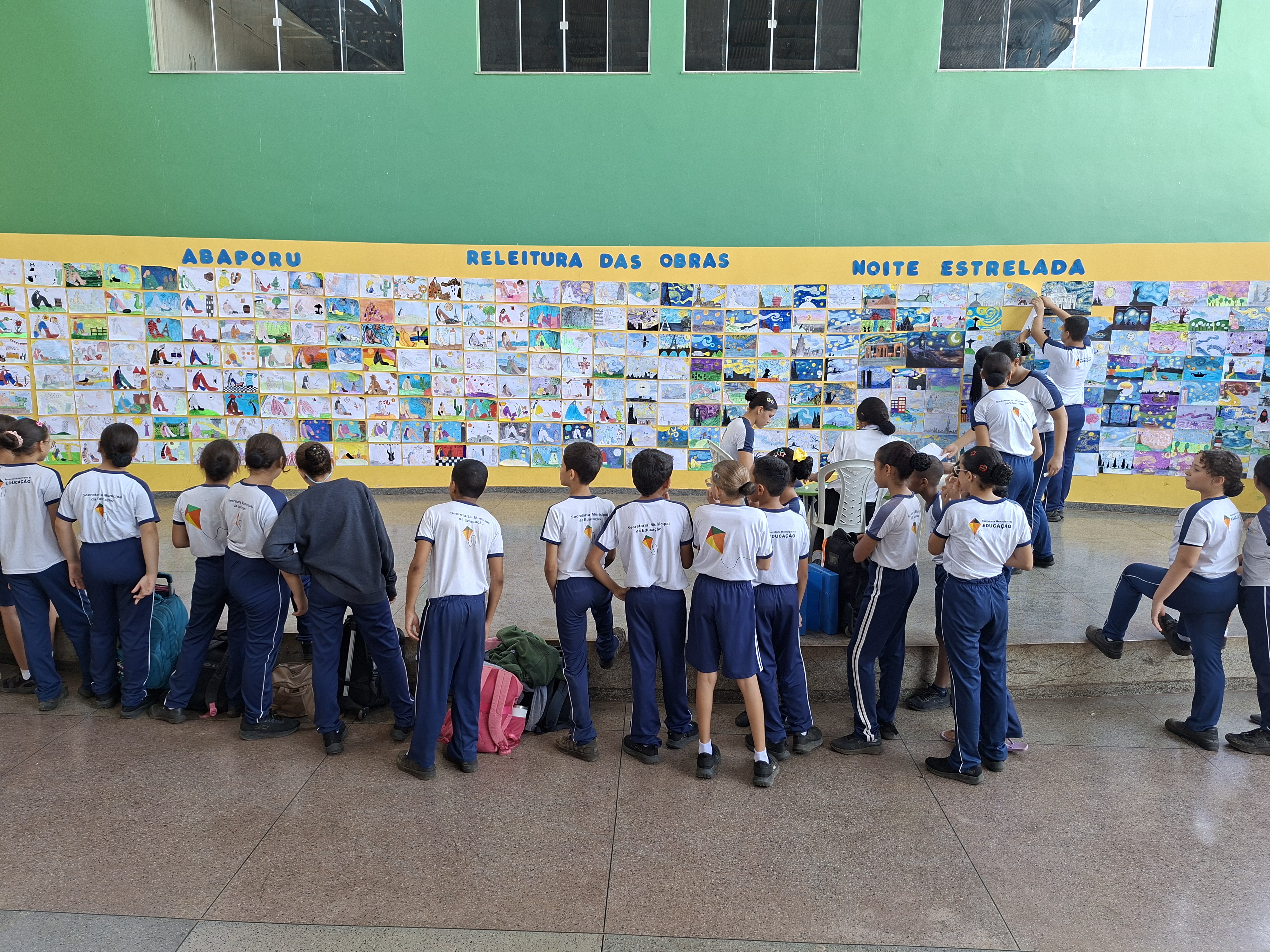 Estudantes da ETI Almirante Tamandaré exploram a criatividade em projeto de releitura de obras reconhecidas mundialmente