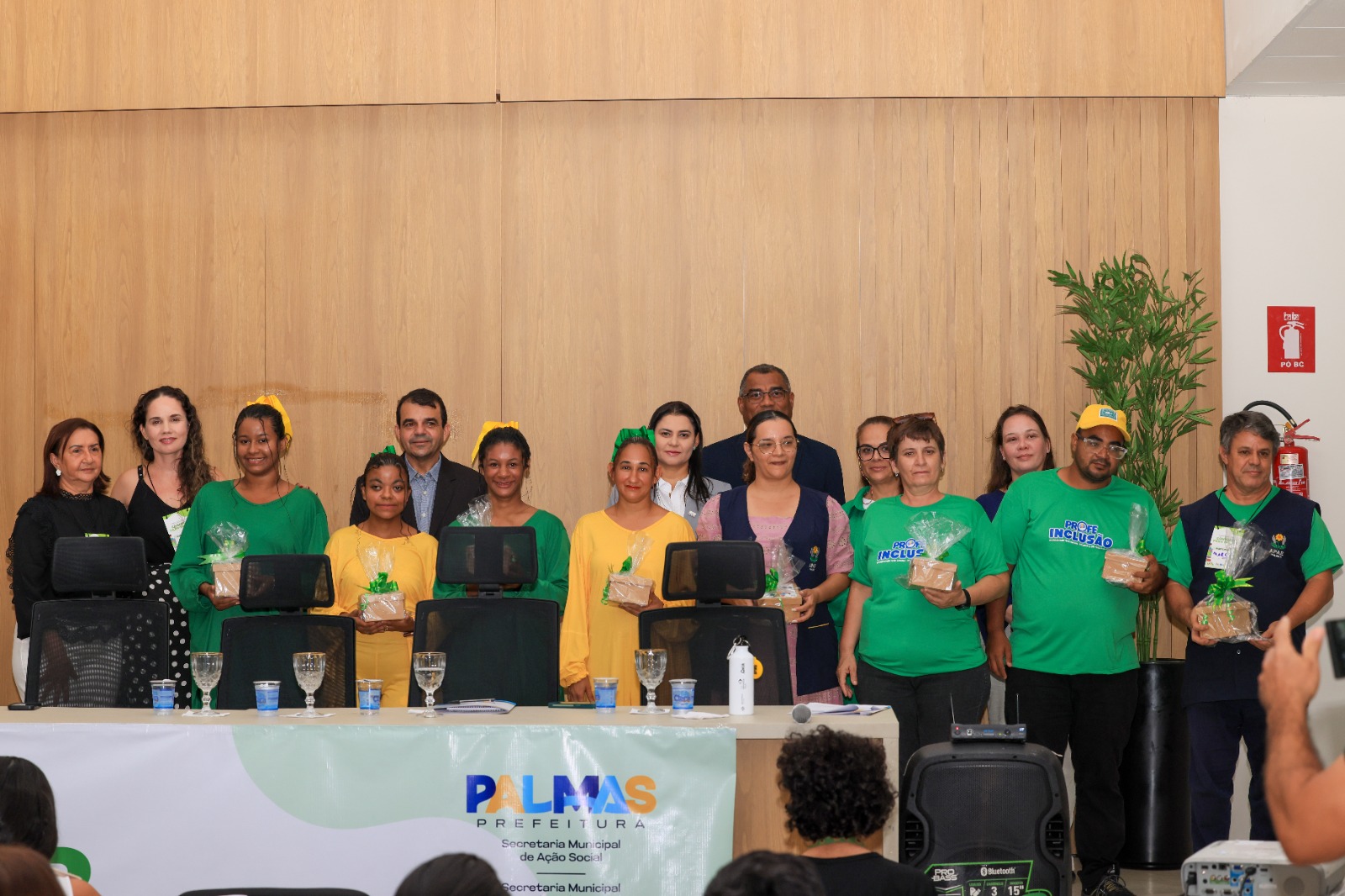 Alunos da Apae Palmas se apresentaram durante 1º Encontro Intersetorial sobre o BPC na Escola