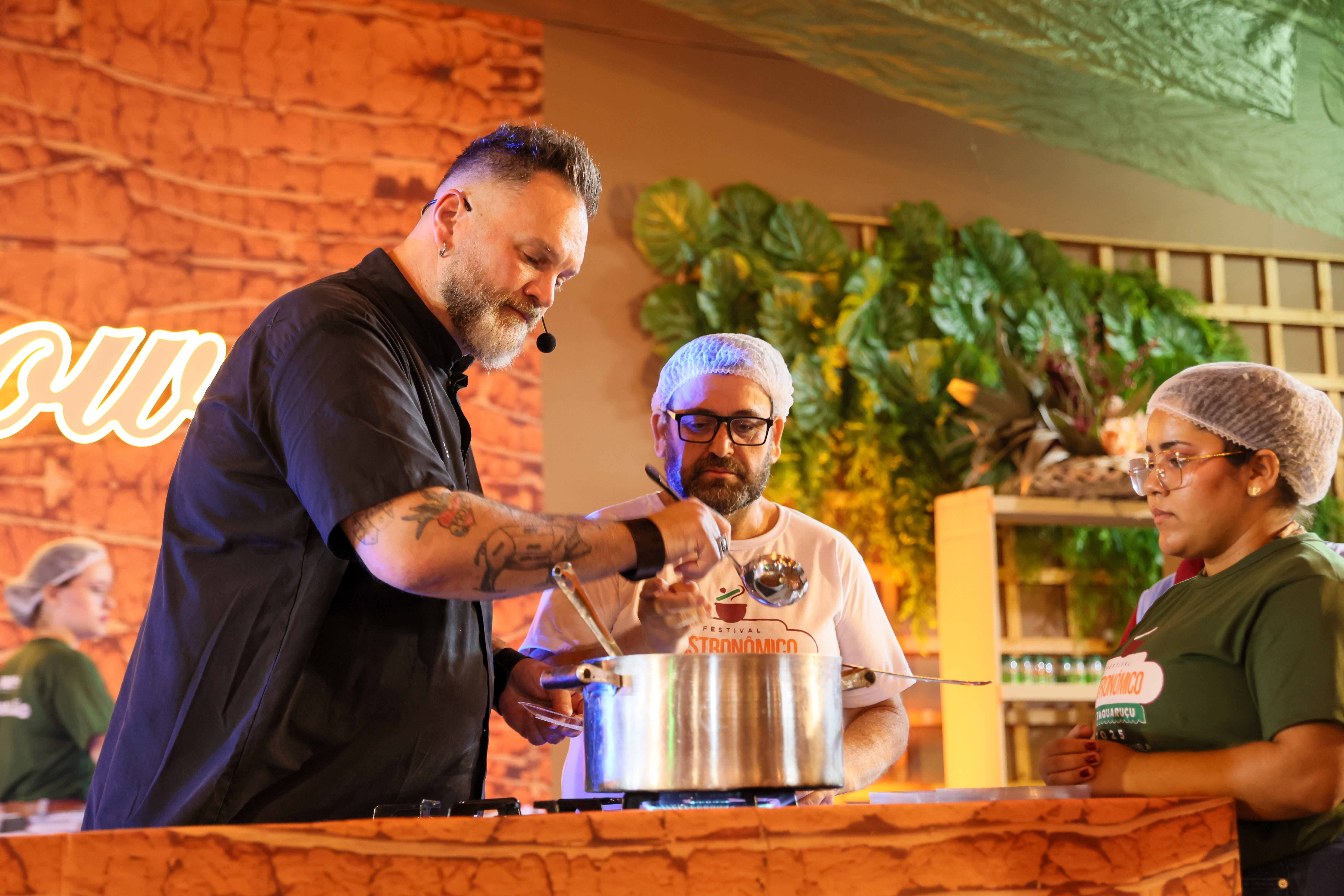 Cozinha Show do FGT reúne chefs de destaque nacional em Taquaruçu