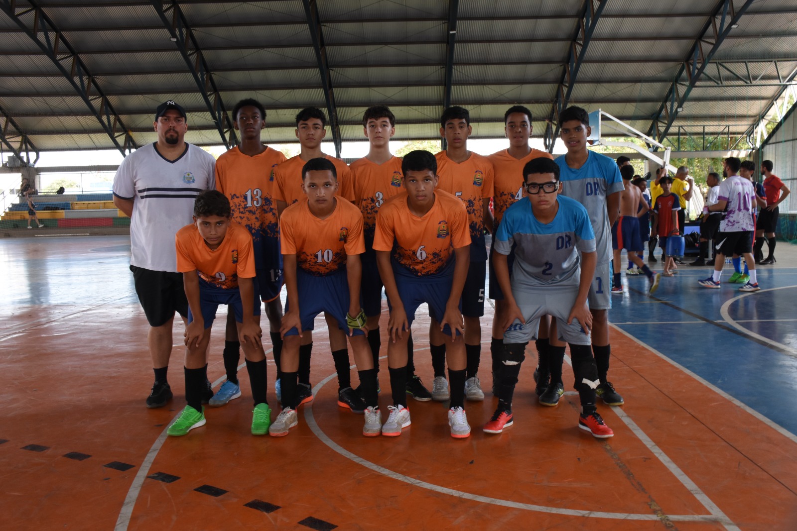 Equipe da Escola Municipal Darcy Ribeiro enfrentou o Colégio São Francisco em uma partida acirrada - Foto: José Neto (Maradona)