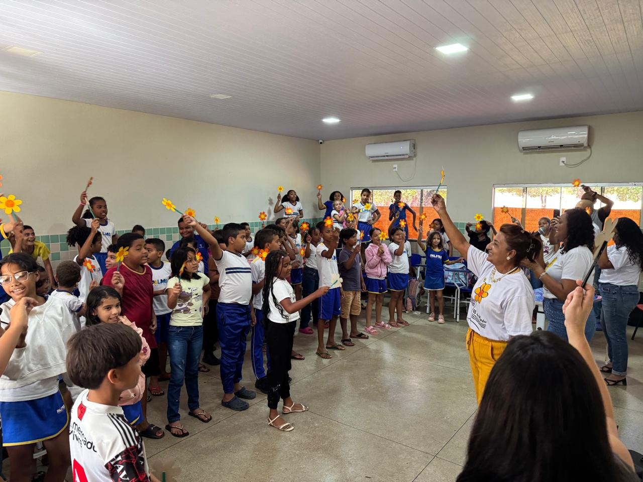 Prefeitura realiza ações do Maio Laranja em escolas municipais da Capital