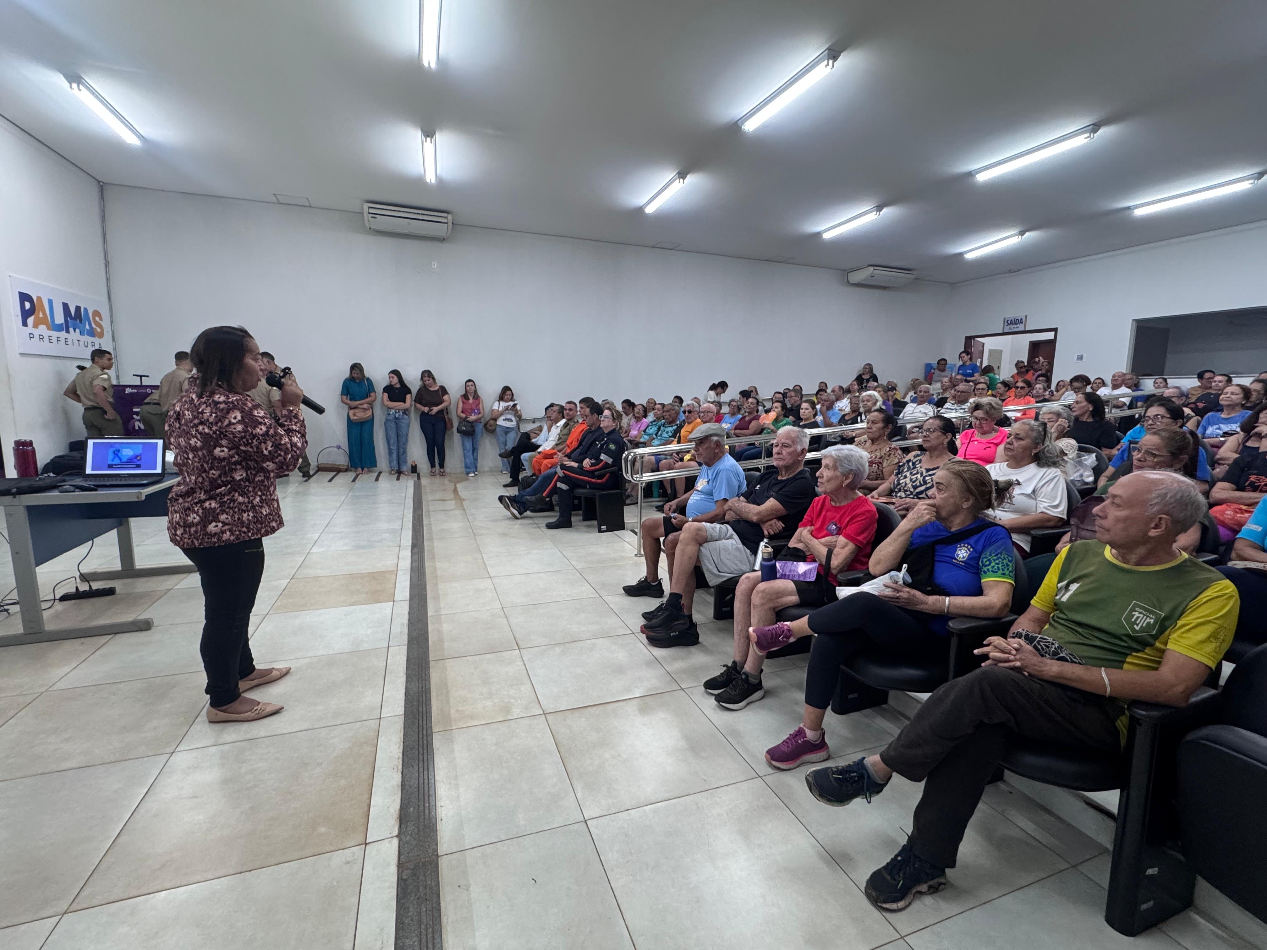 Segurança e cuidados na melhor idade são tema de ciclo de palestras no Parque da Pessoa Idosa